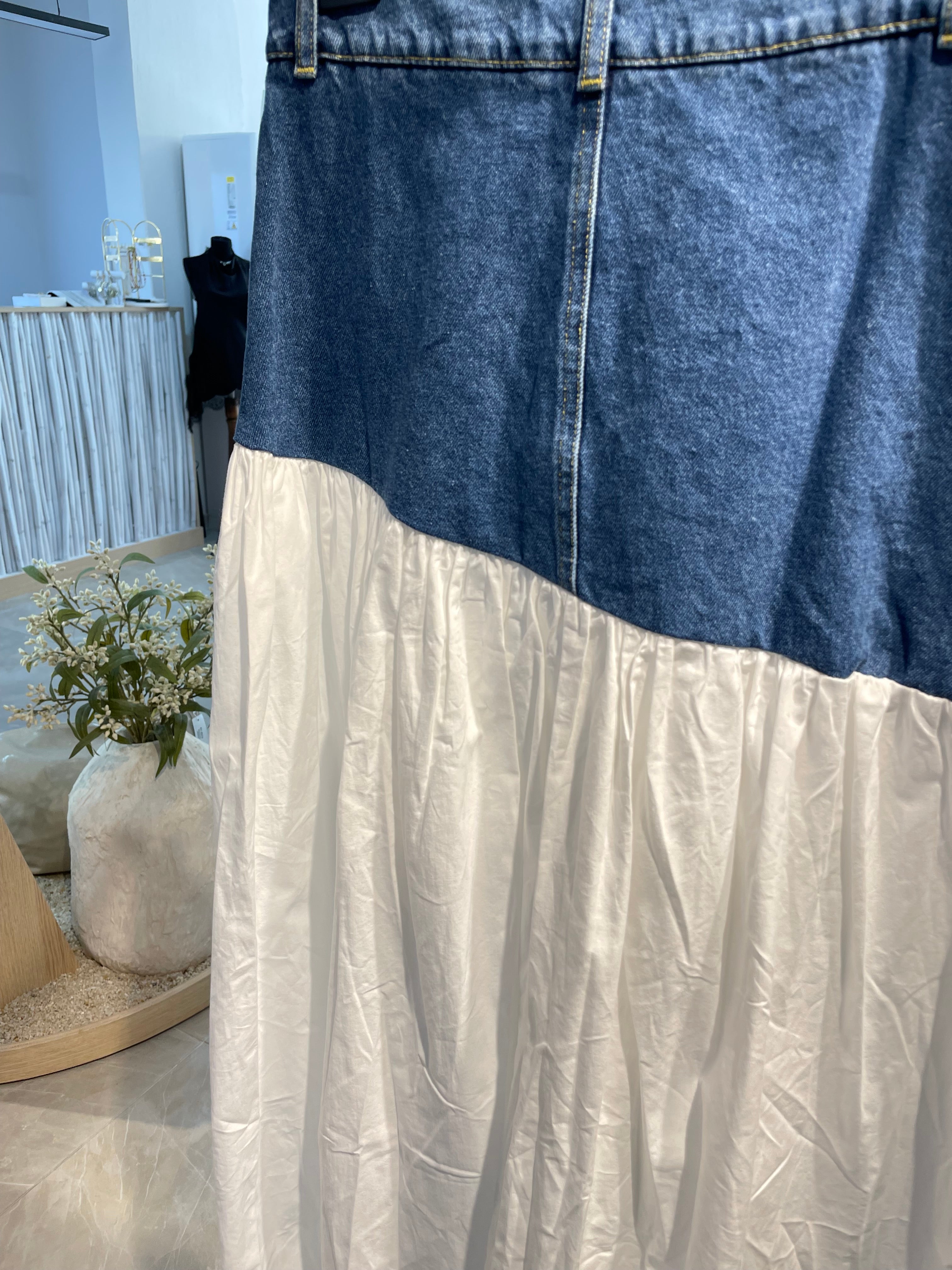 Kot ve Kumaş Detaylı Uzun Etek