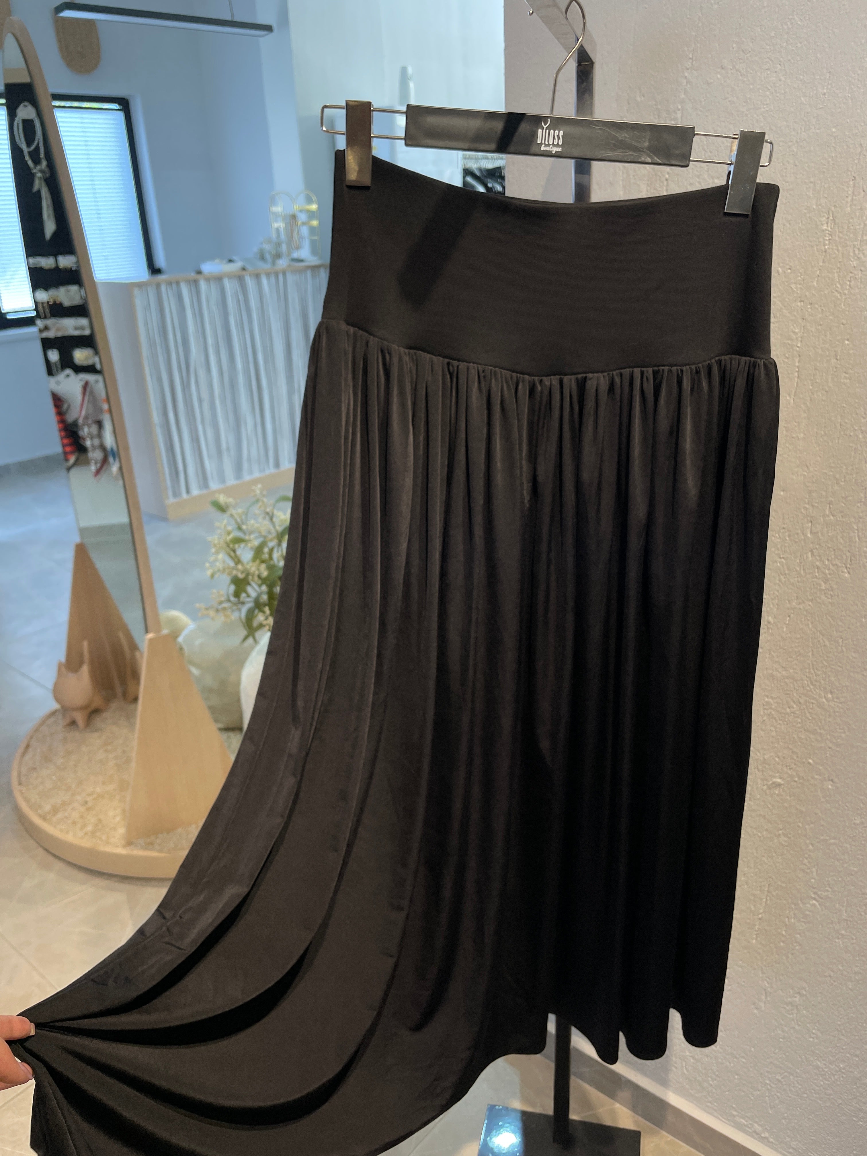 Dökümlü Uzun Etek