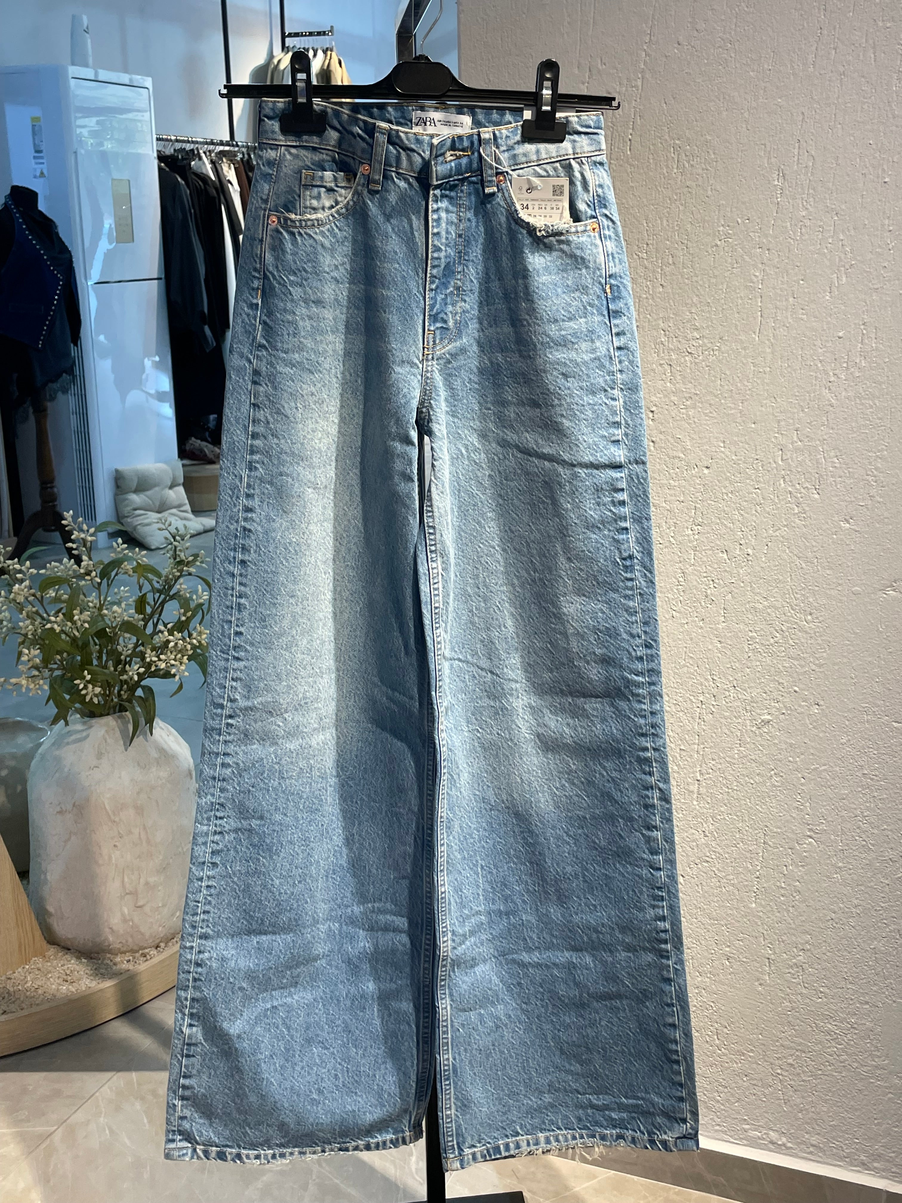 Marka Bol Paça Mavi Jean