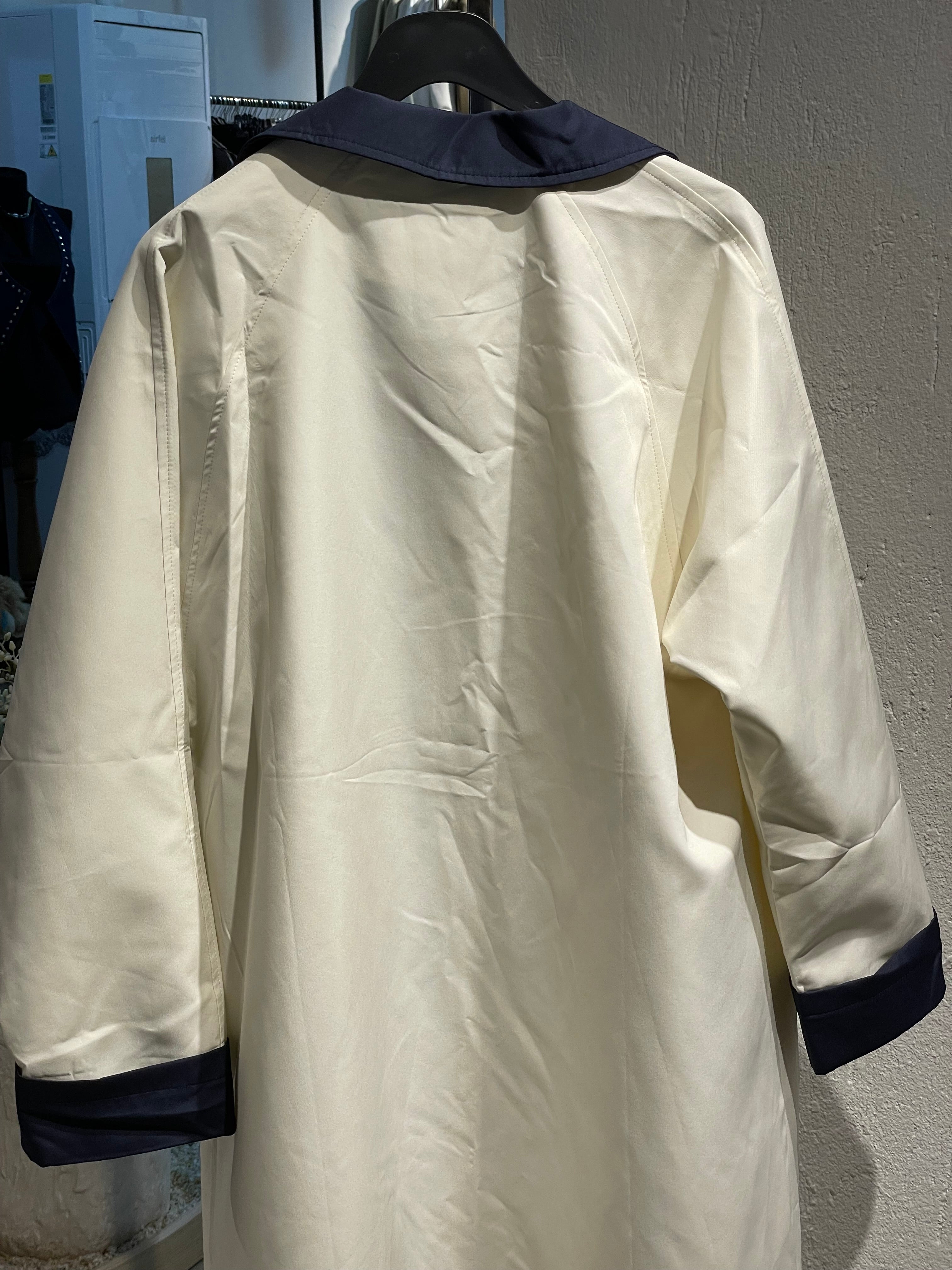 Ekru Lacivert Yaka-Kol Detaylı Trençkot