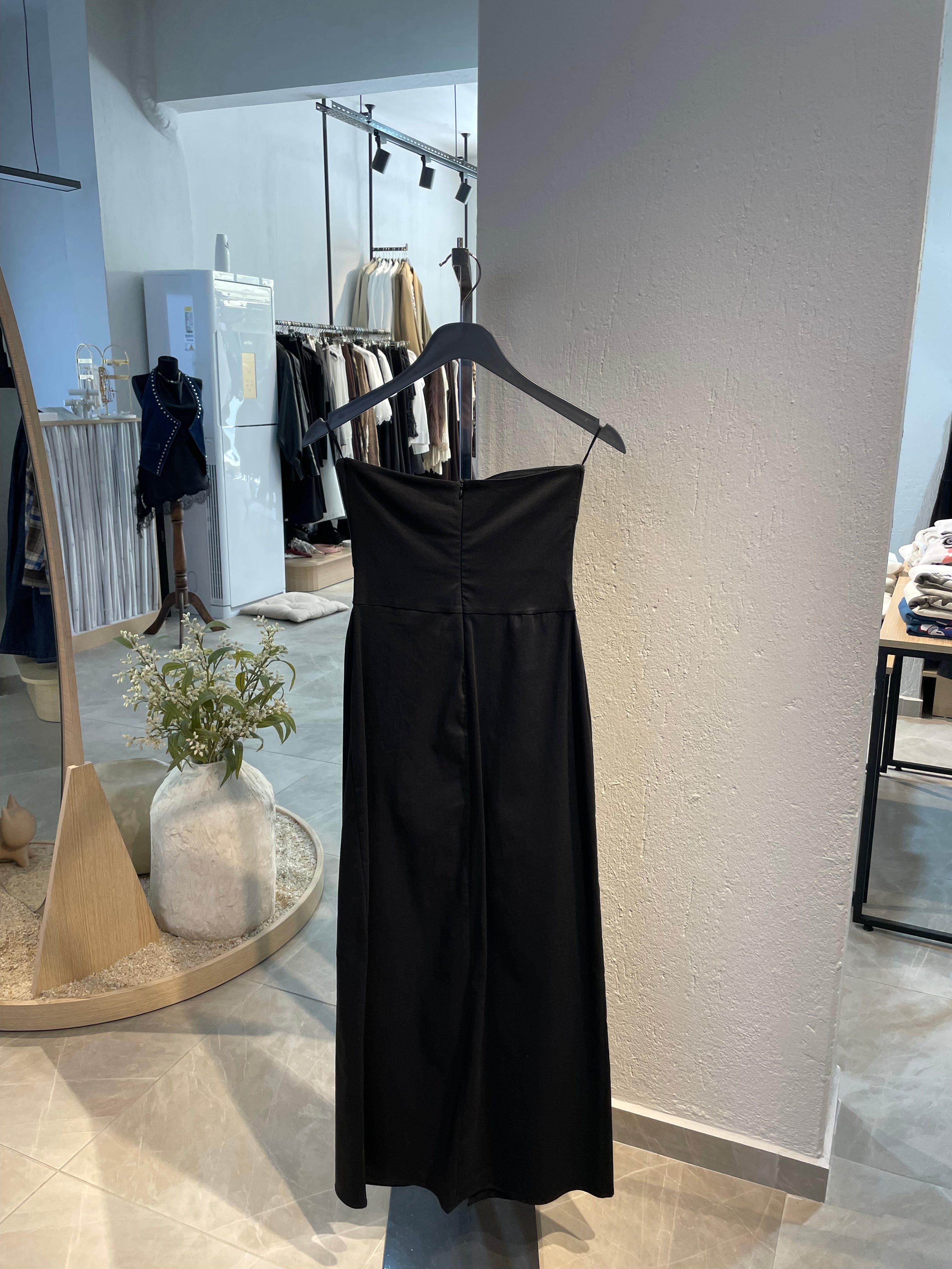 Straplez Yırtmaç Detay Elbise