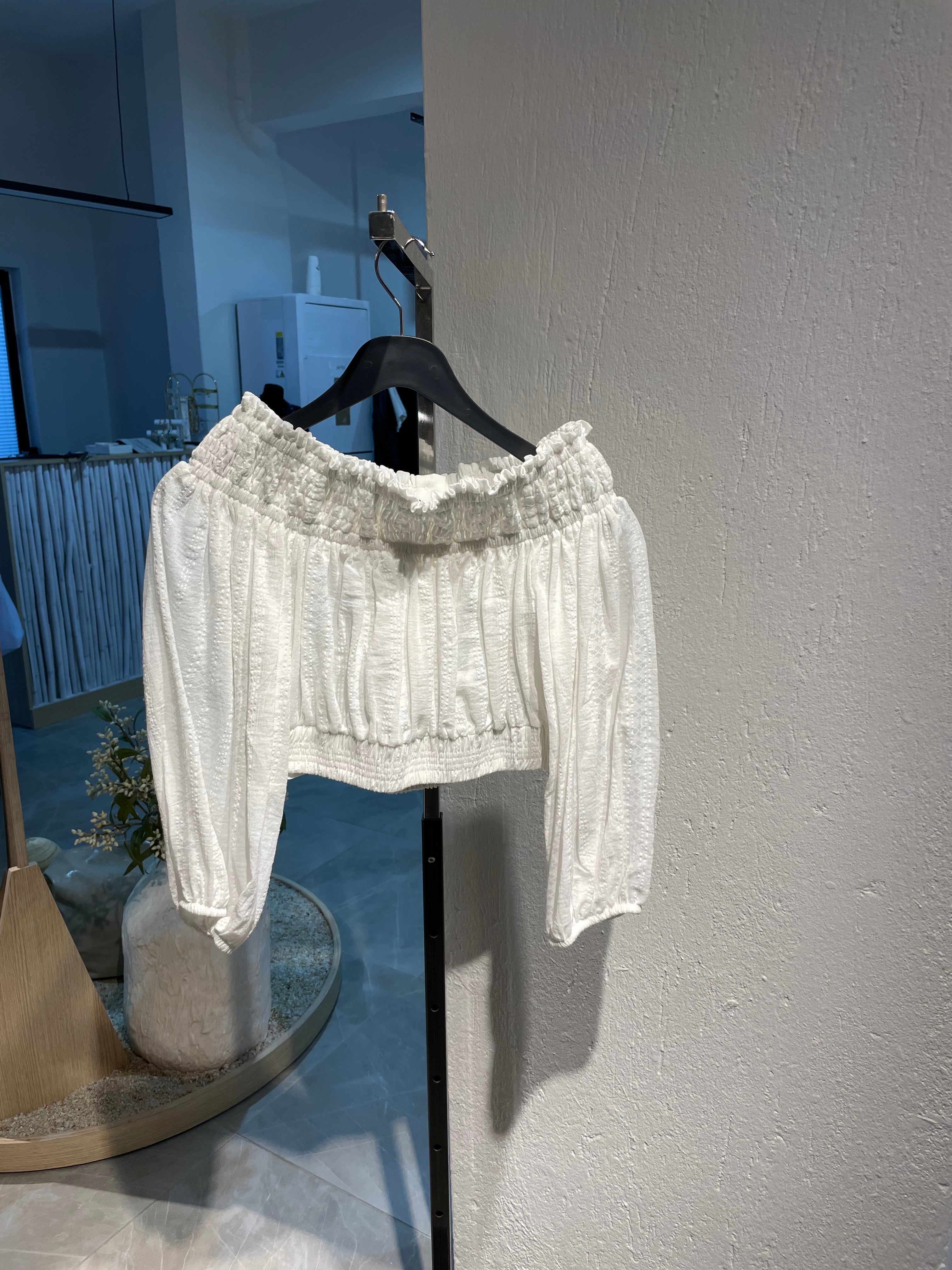 Dilvin Omzu Açık Düğmeli Üst