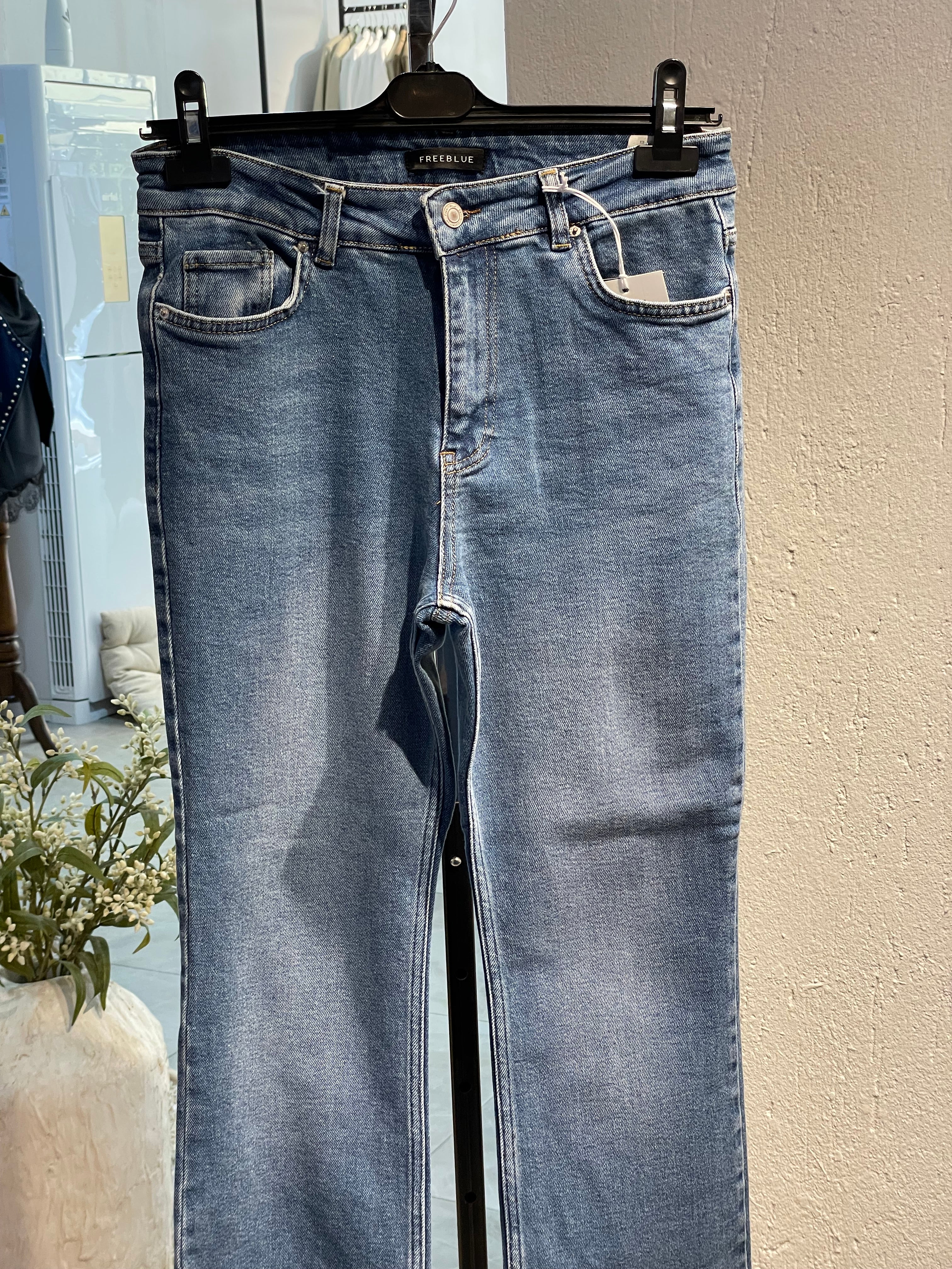 Düz Kesim Denim Jean