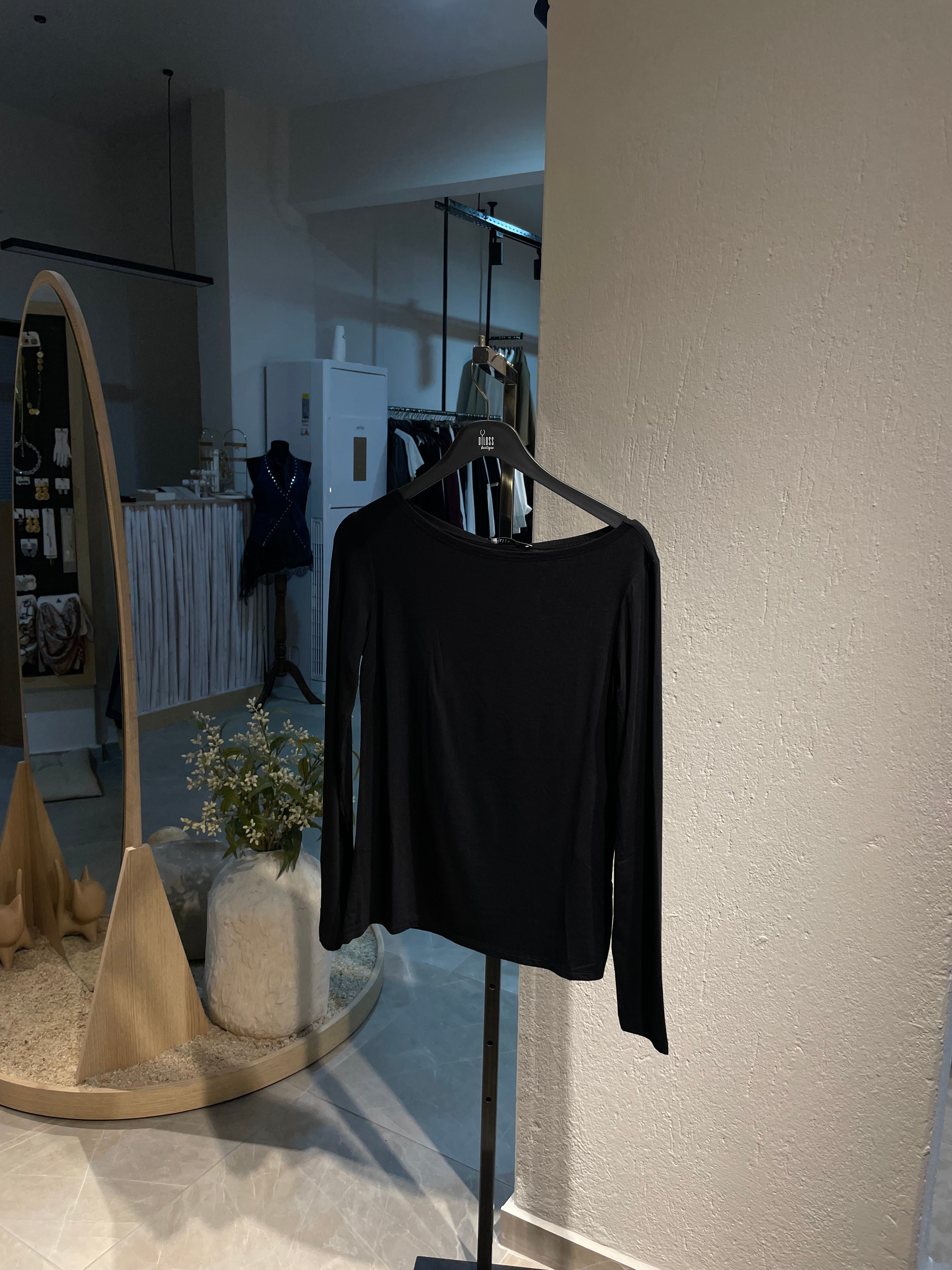 Dilvin Yumuşak Tuşeli Basic Üst