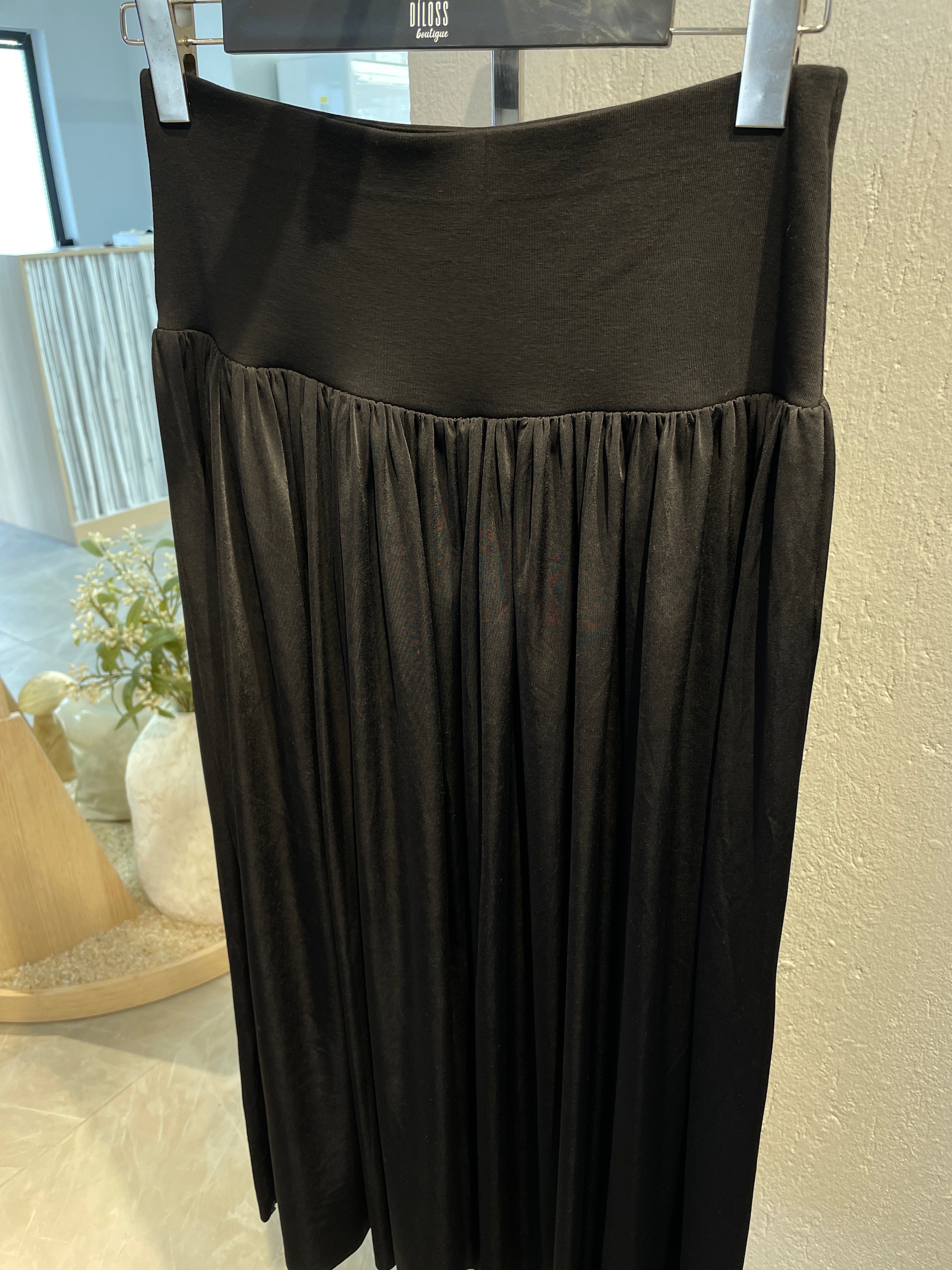 Dökümlü Uzun Etek