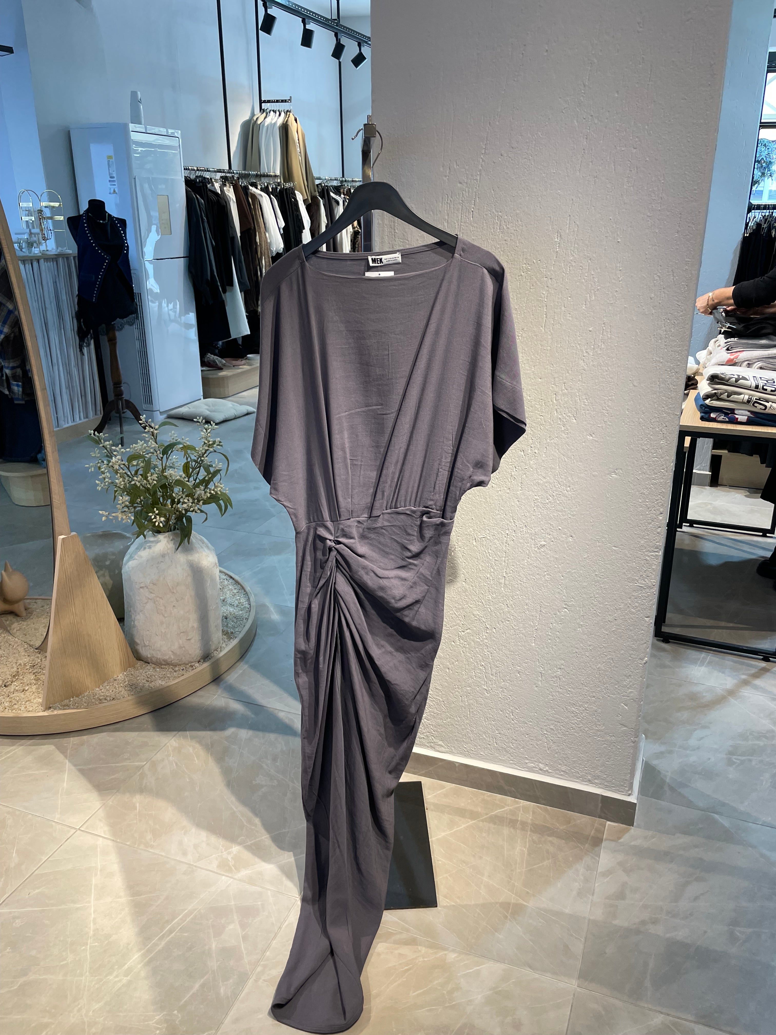 Yırtmaçlı Büzgülü Uzun Elbise