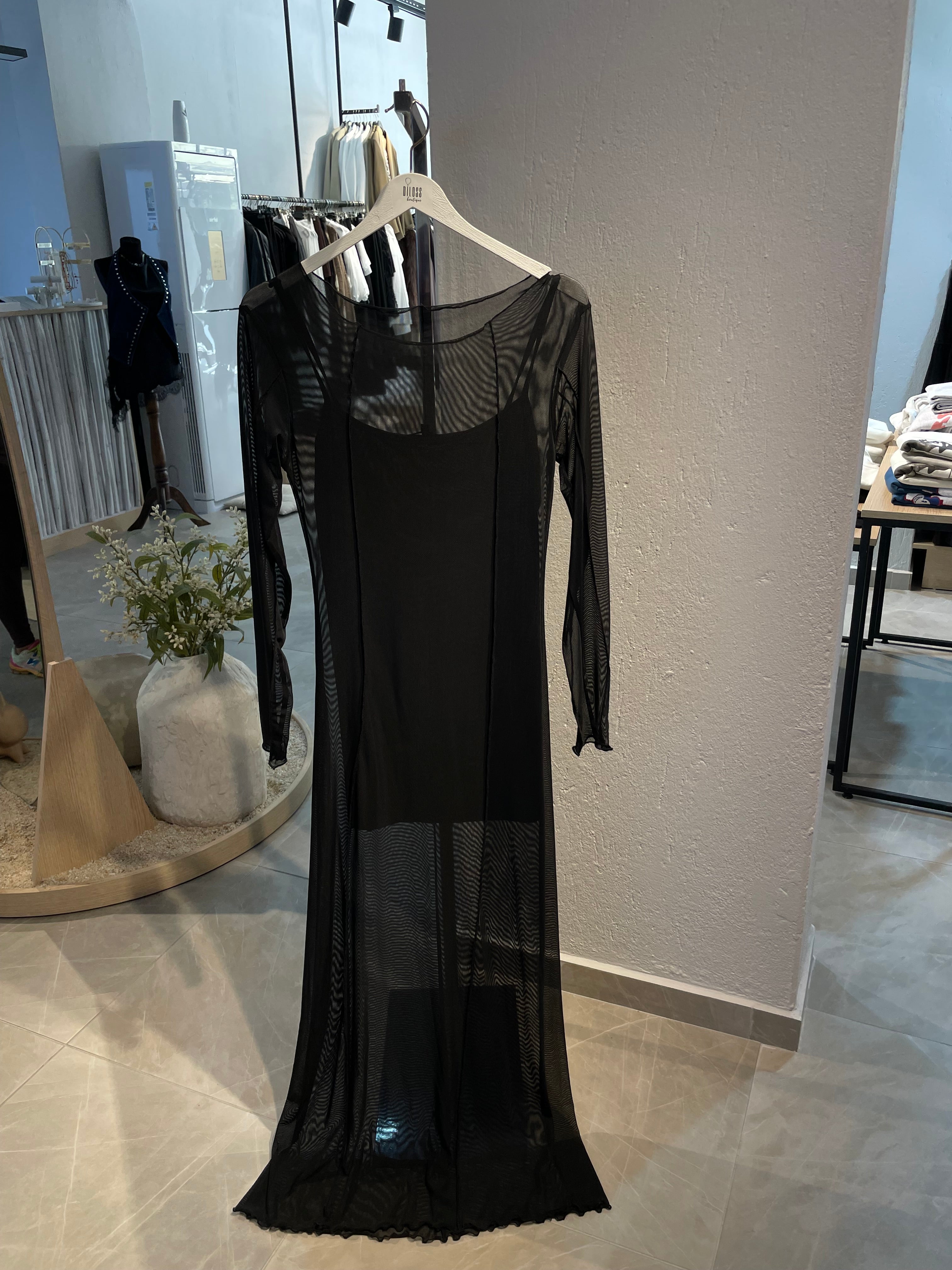 Tül Detay Astarlı Uzun Elbise