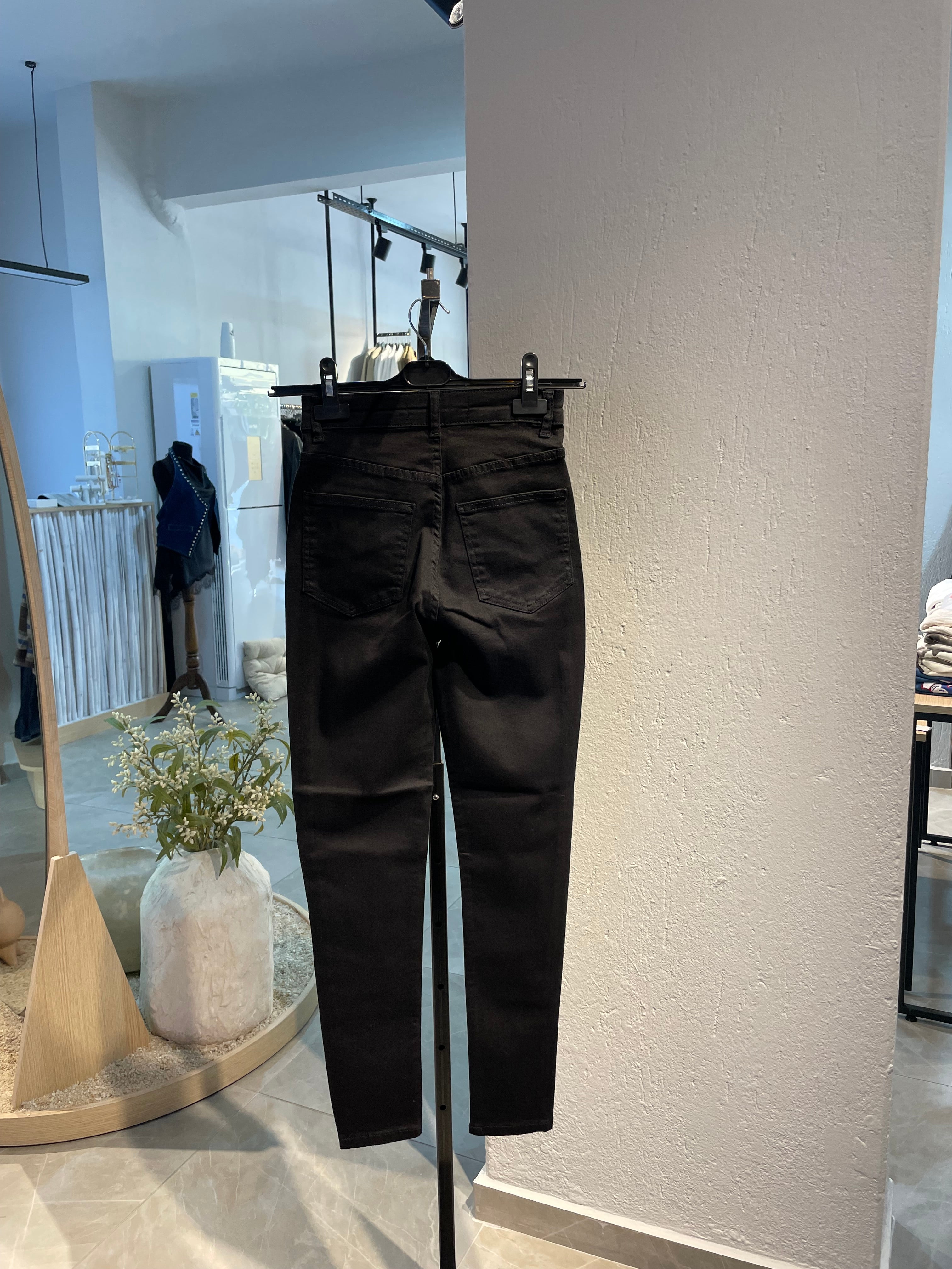 Siyah Skinny Jean