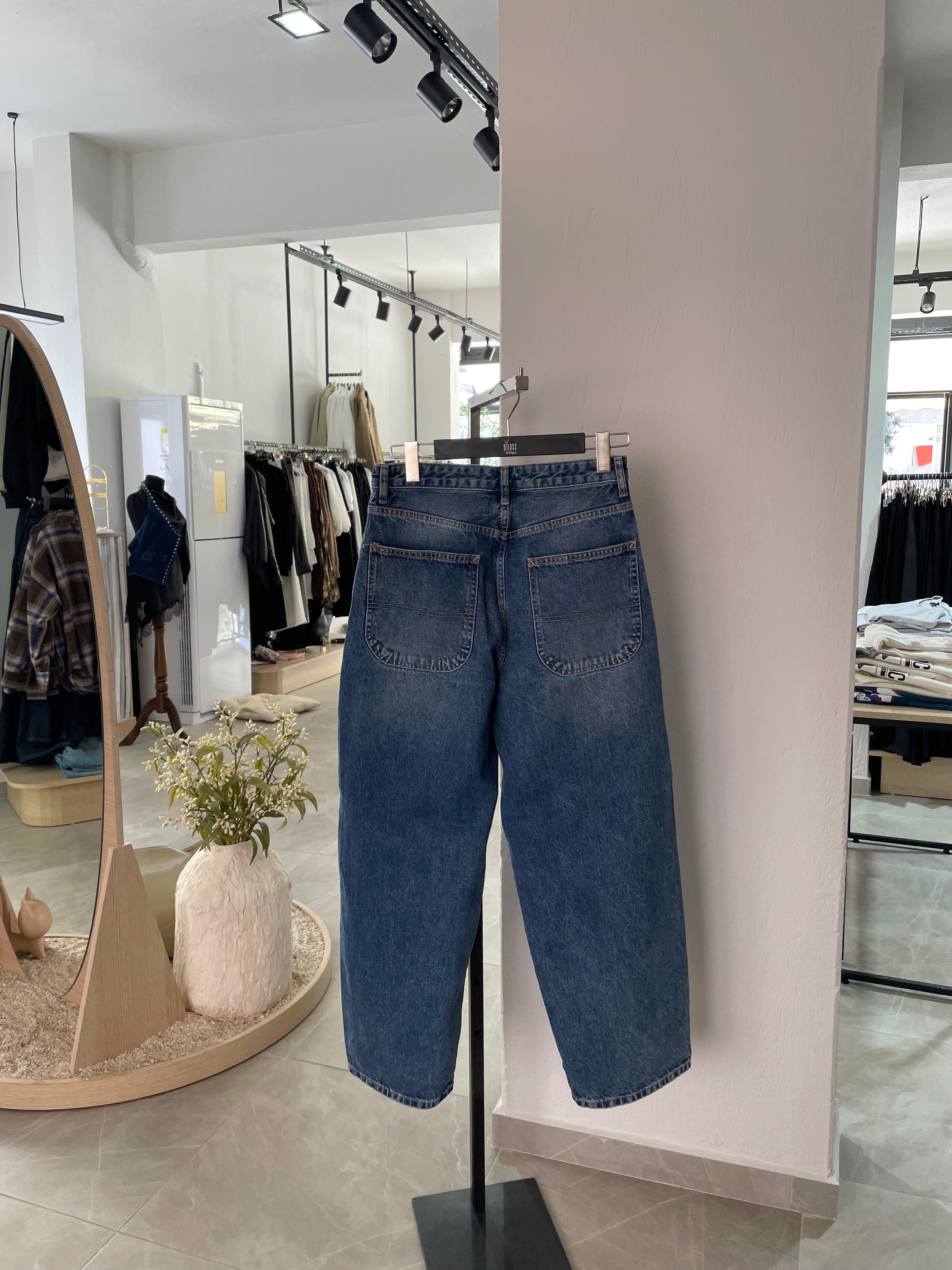 Marka Mavi Eskitme Detay Jean