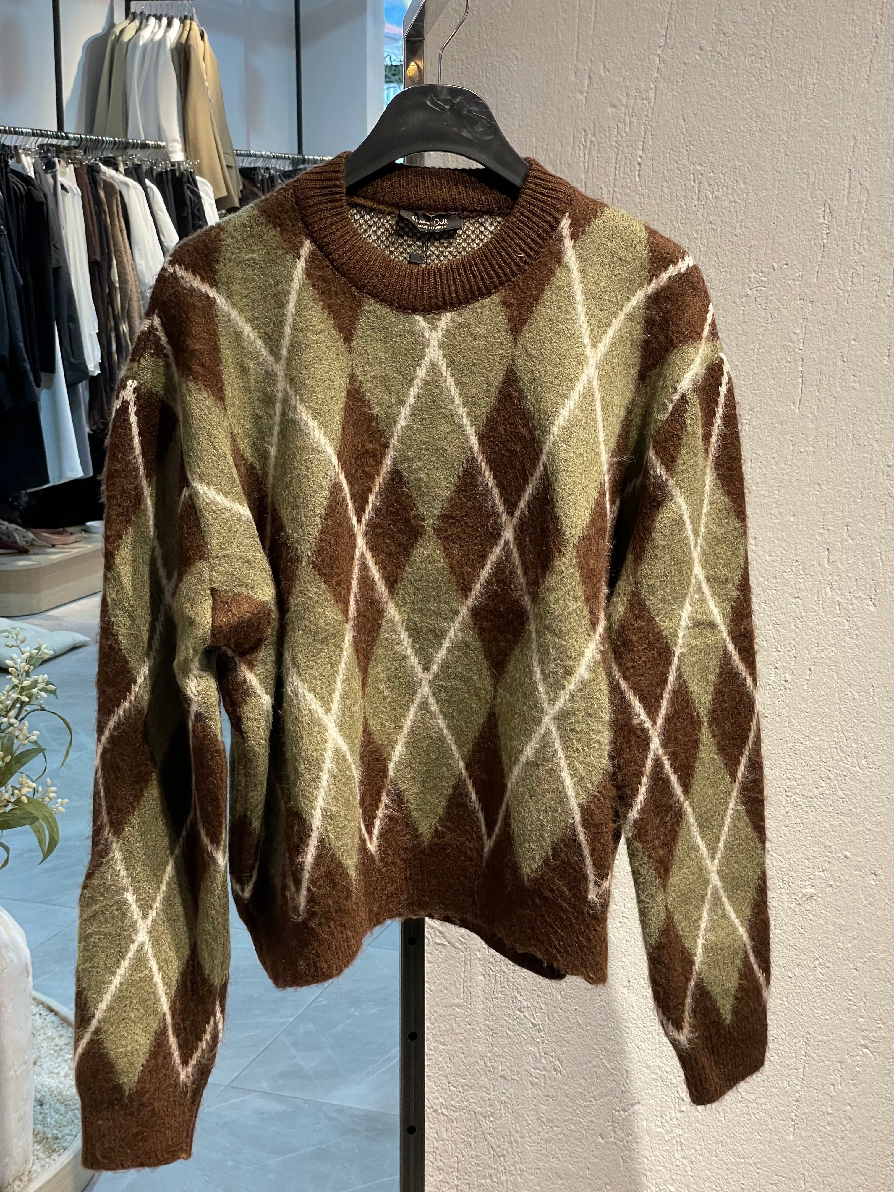 Kahverengi Baklava Desen Yumuş Kazak