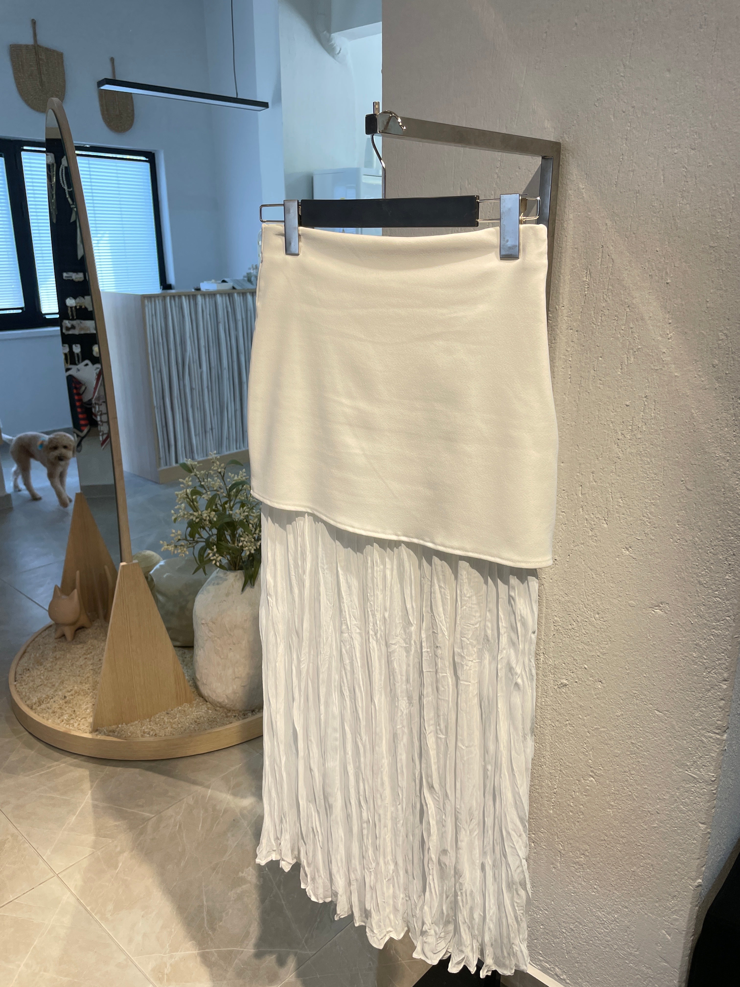 Düz Tül Detaylı Etek