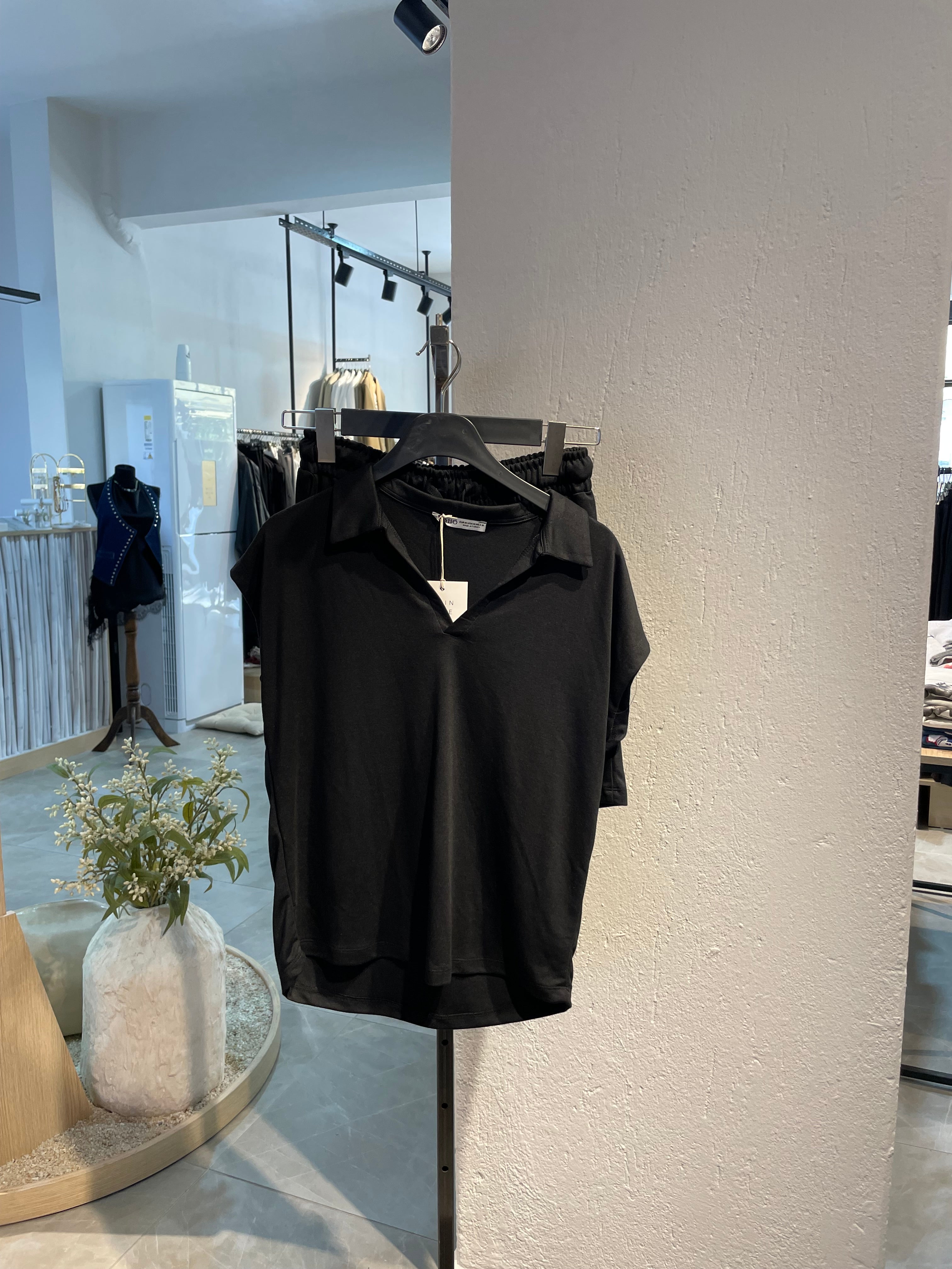 Marka Dökümlü Kumaş Şortlu Alt-Üst Takım