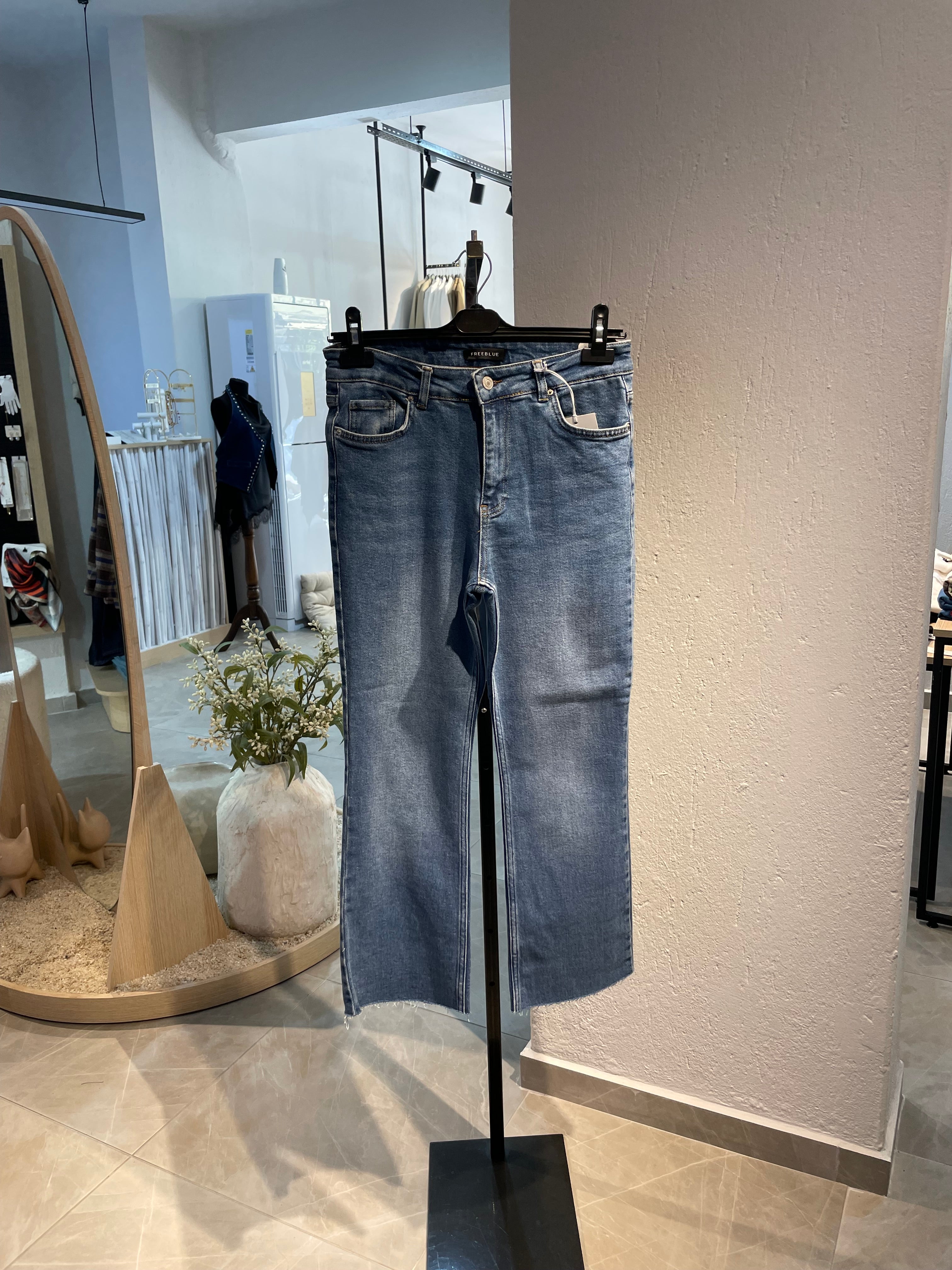 Düz Kesim Denim Jean