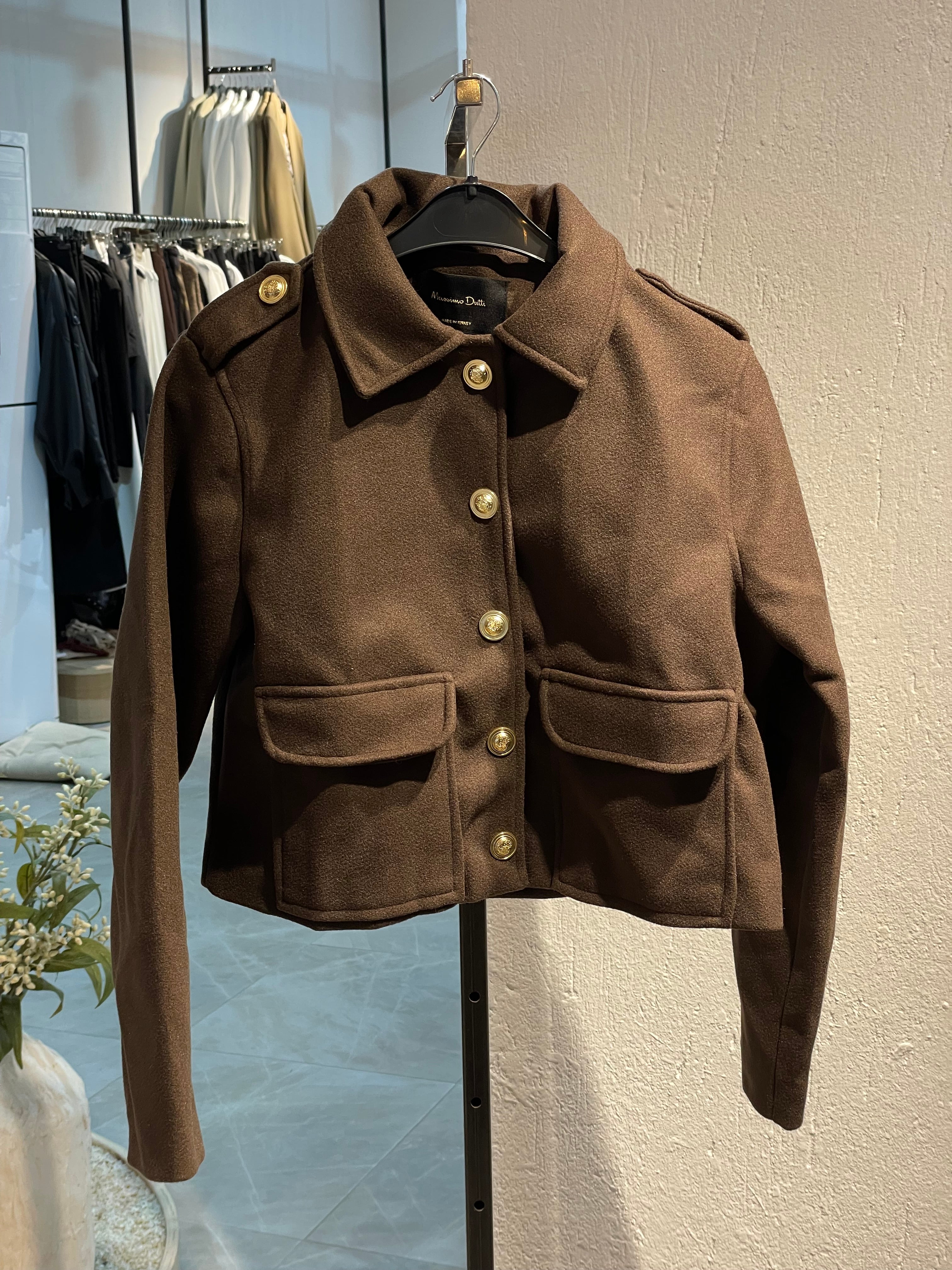 Marka Kaşe Kısa Ceket