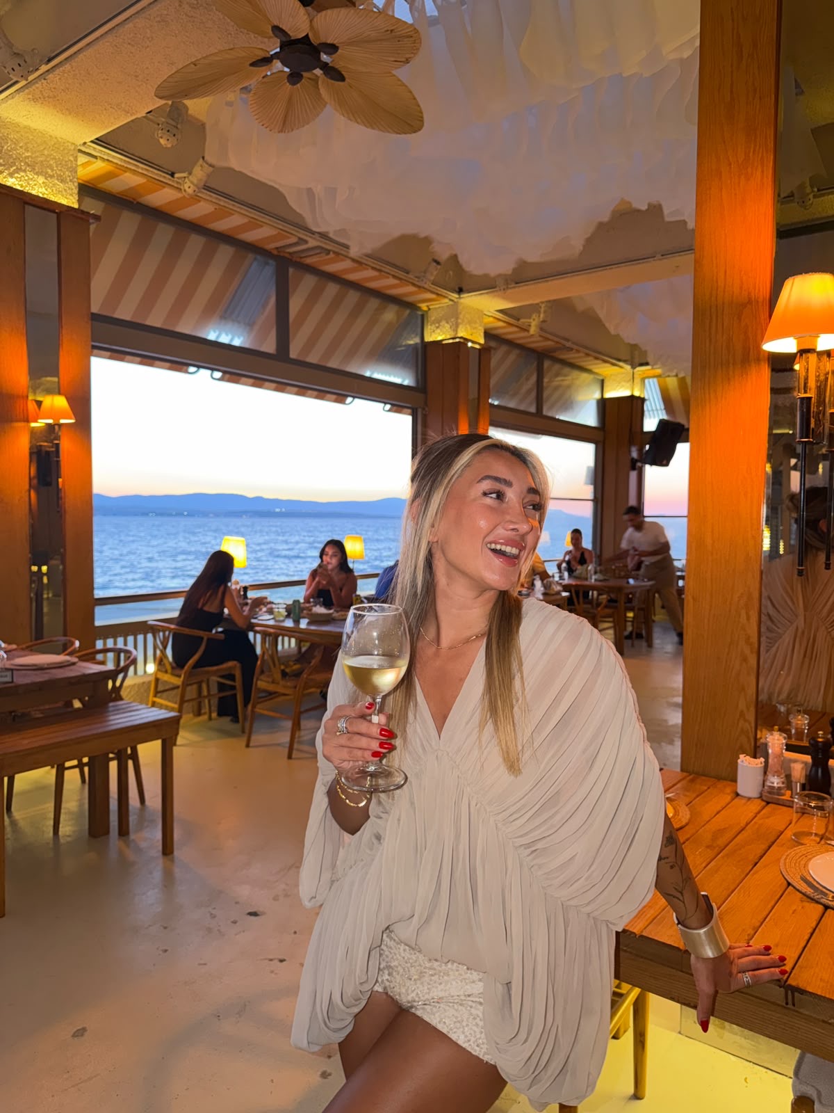 Bej Pilise: Sahil Akşam Yemeğinin En Kolay Cevabı