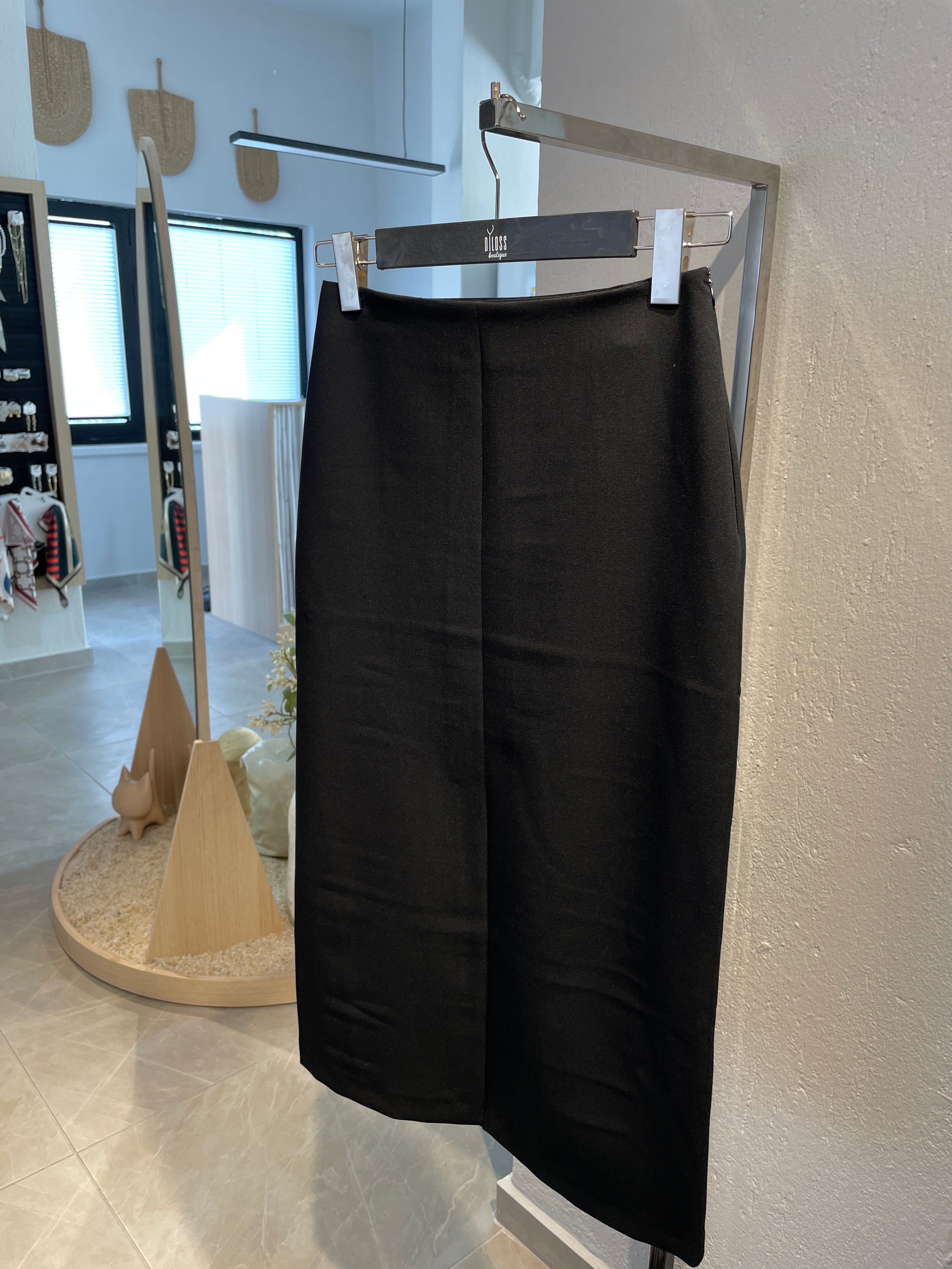 Önden Yırtmaçlı Kalem Midi Etek