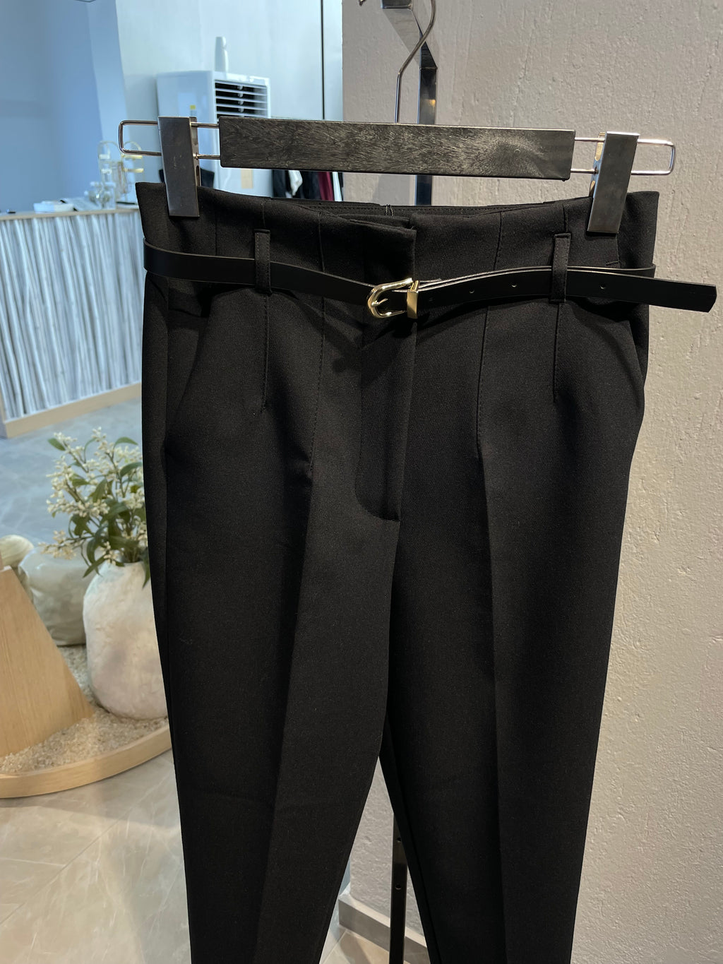 Kemerli Havuç Pantalon