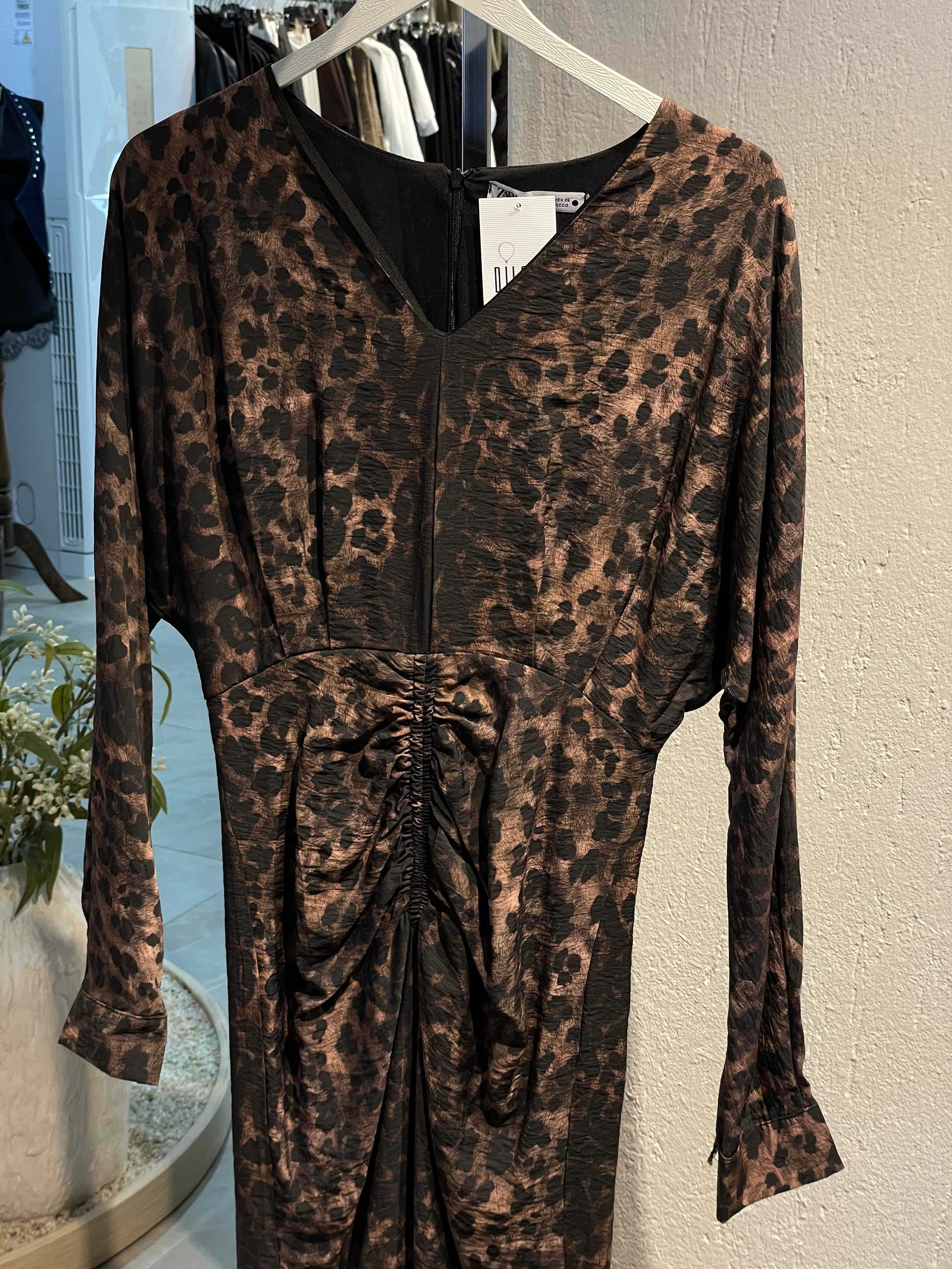 Leopar Desen Önden Büzgülü Elbise