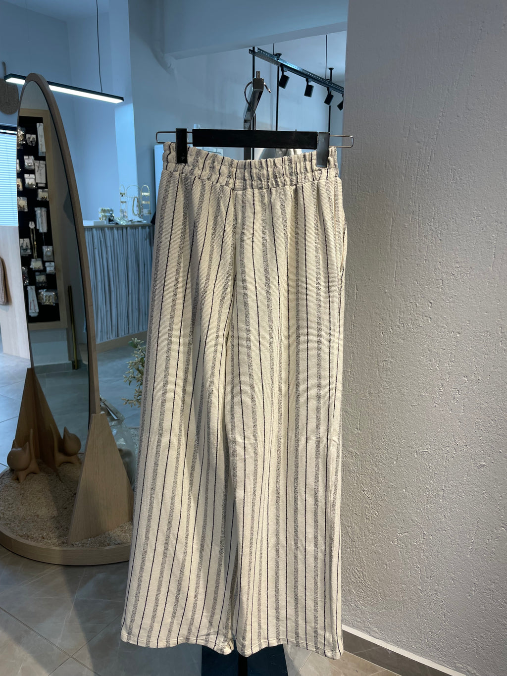 Taş Rengi Çizgili Dokuma Kumaş Alt-Üst Takım