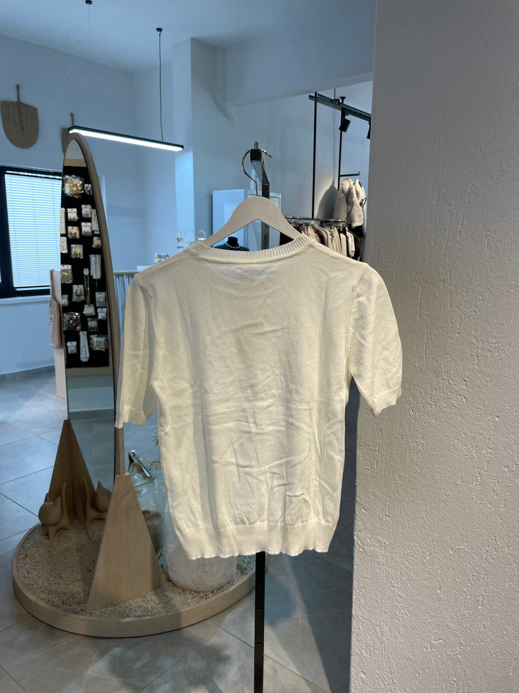 Marka Taş Detay Triko T-Shirt