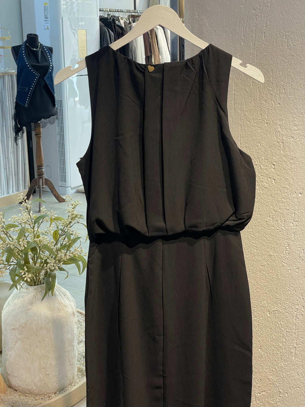 Önden Yırtmaç Büzgülü Elbise