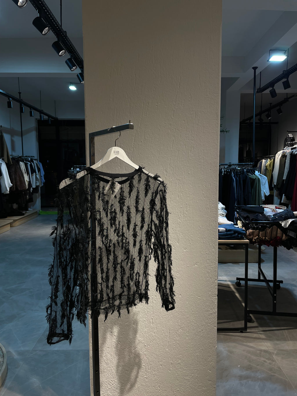 Tüylü Transparan Üst