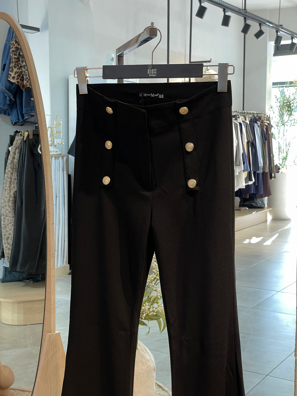 Düğme Detaylı İspanyol Paça Pantolon