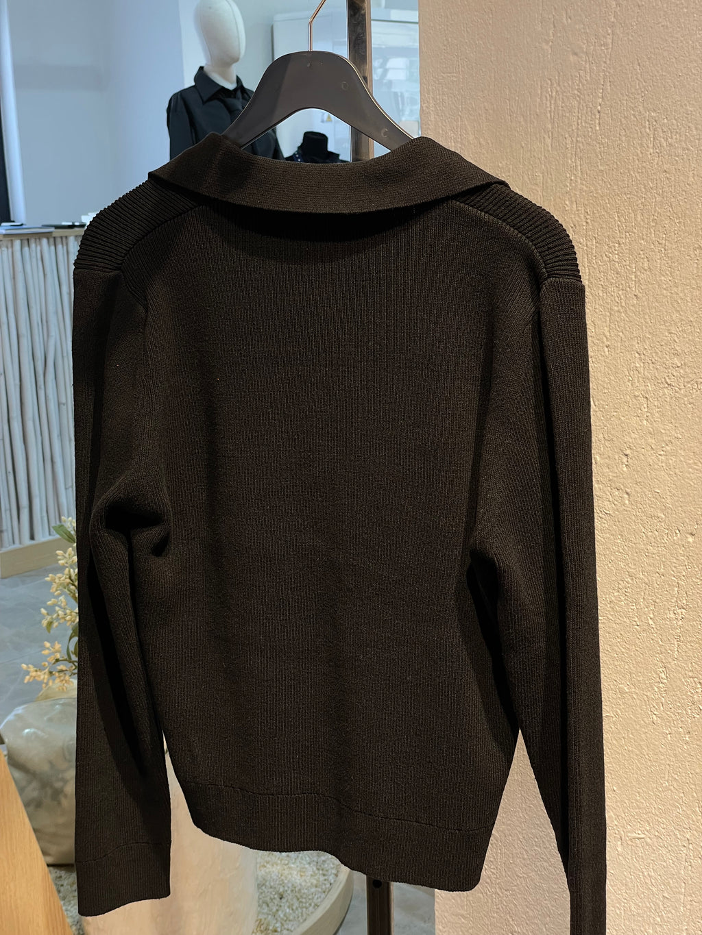 Düğmeli Marka Hırka