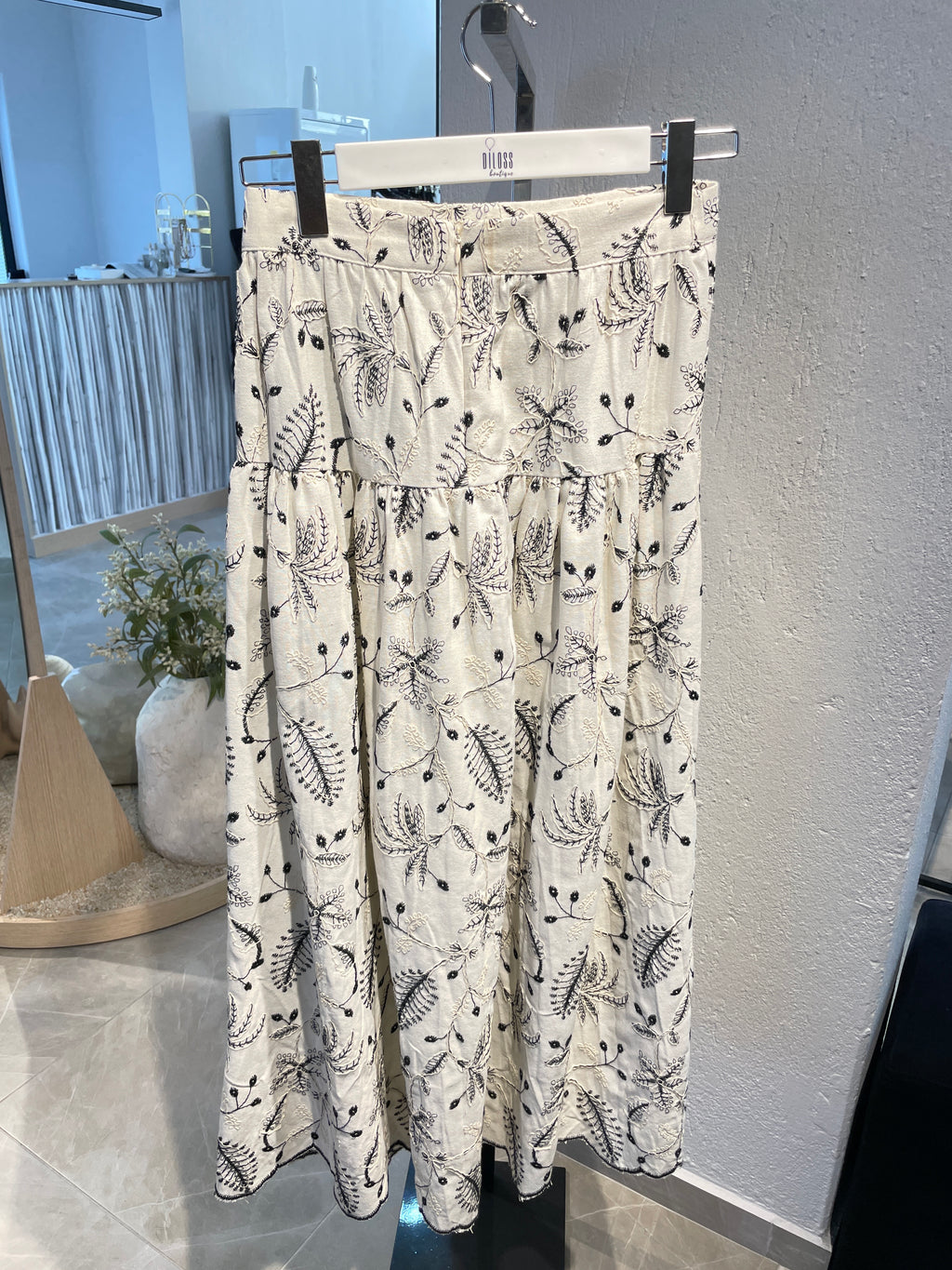 Çiçek Desenli Dokuma Uzun Etek