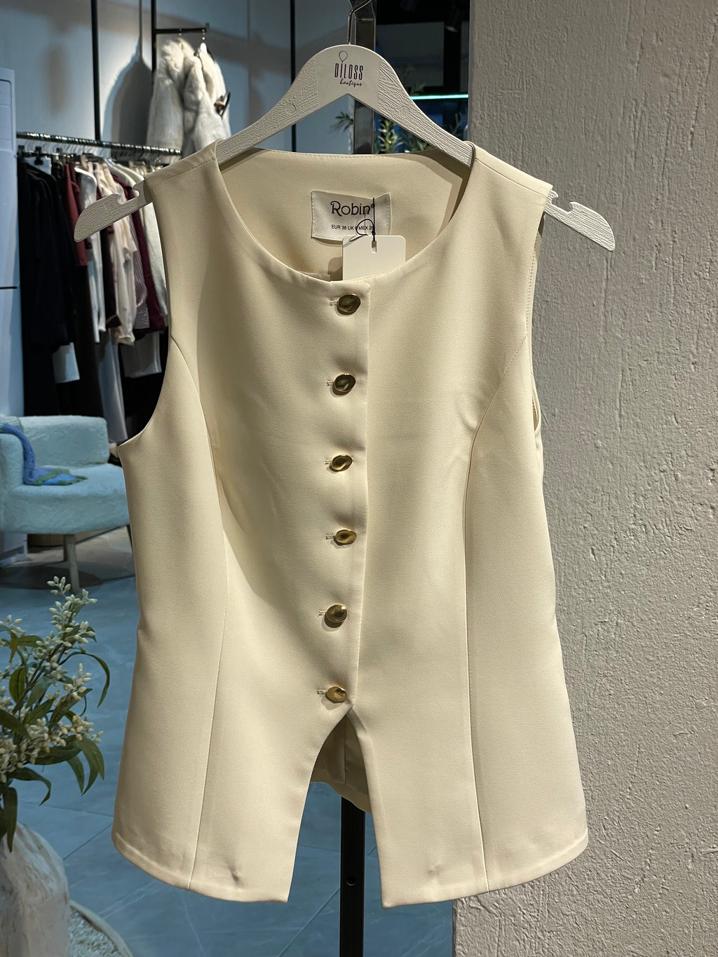 Ekru Gold Düğmeli Yelek