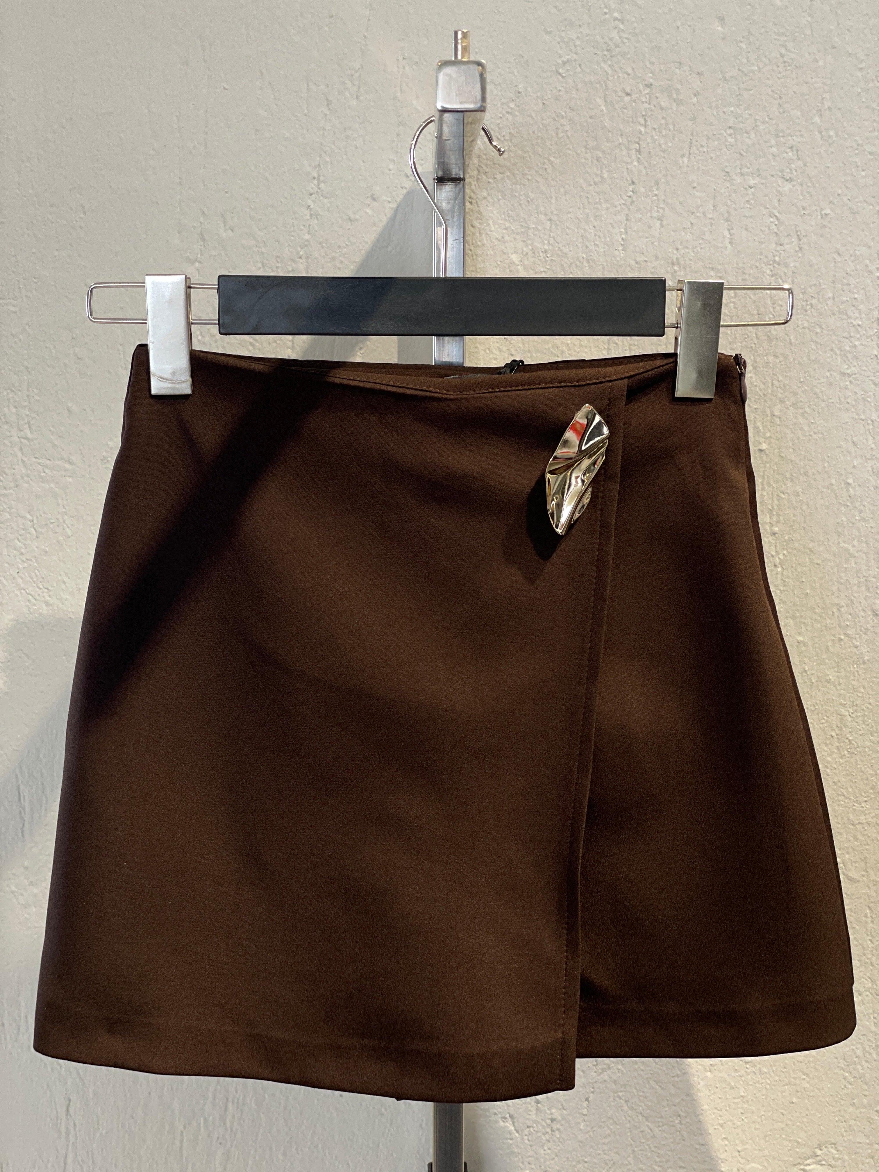 Toka Detaylı Şort Etek