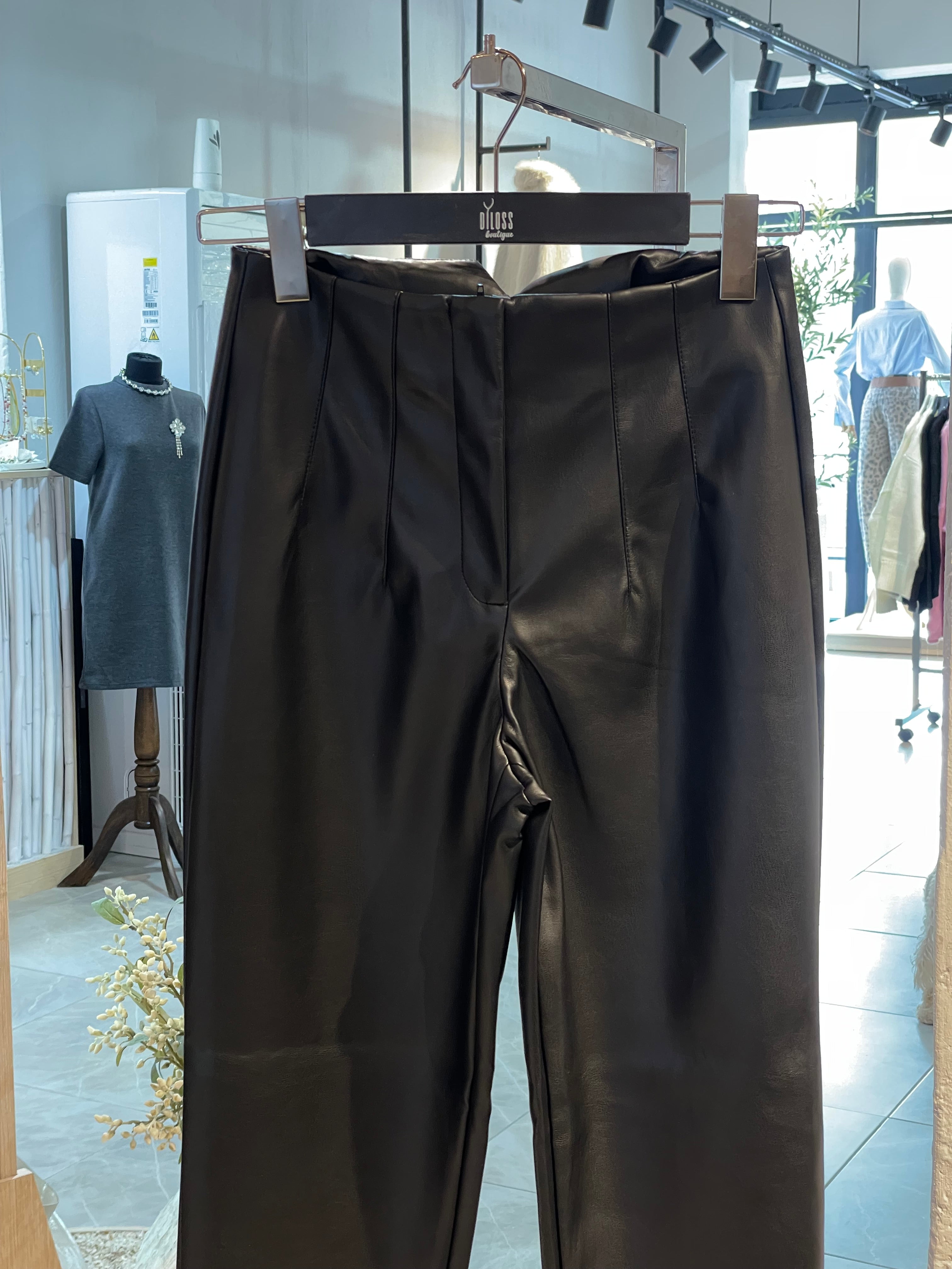 Deri Havuç Kesim Pantolon