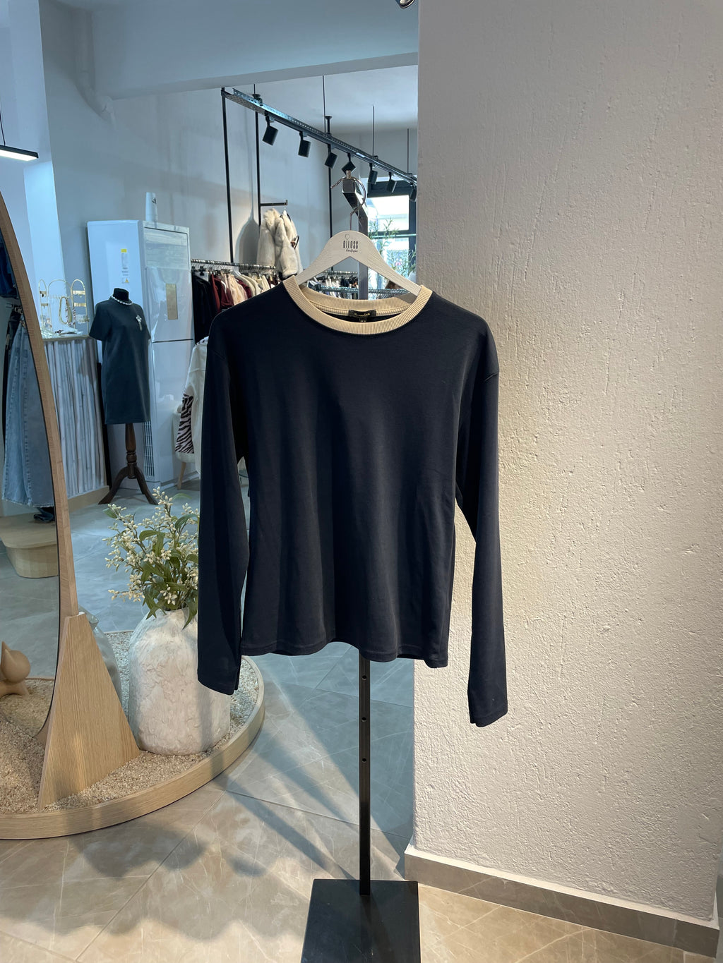 Marka Penye Uzun Kollu Üst