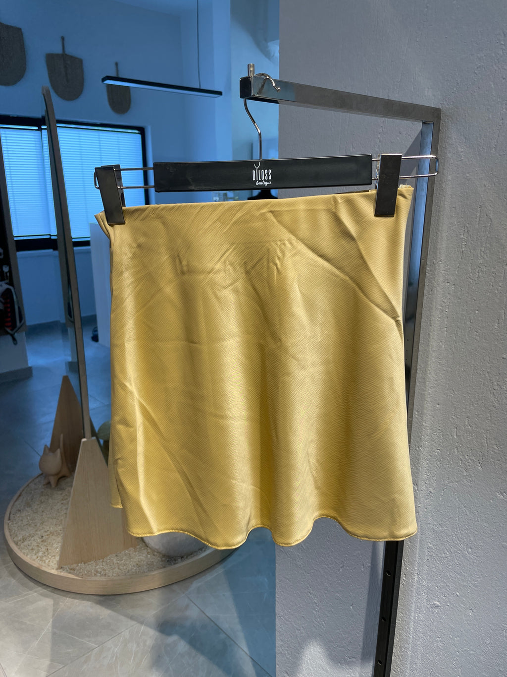 Vanilya Sarısı Saten Mini Etek