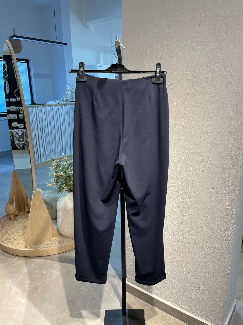 Lacivert Düğme Detaylı Havuç Kesim Pantolon