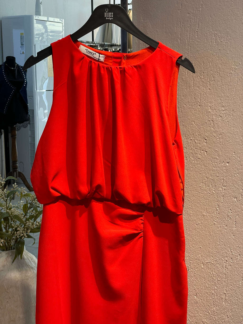 Önden Yırtmaç Büzgülü Elbise