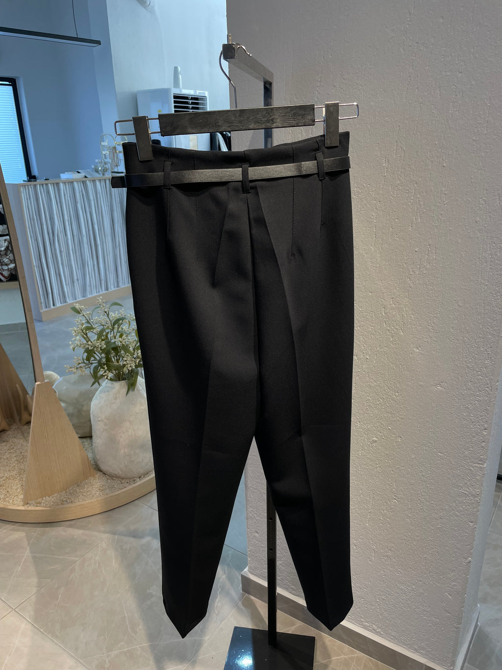 Kemerli Havuç Pantalon