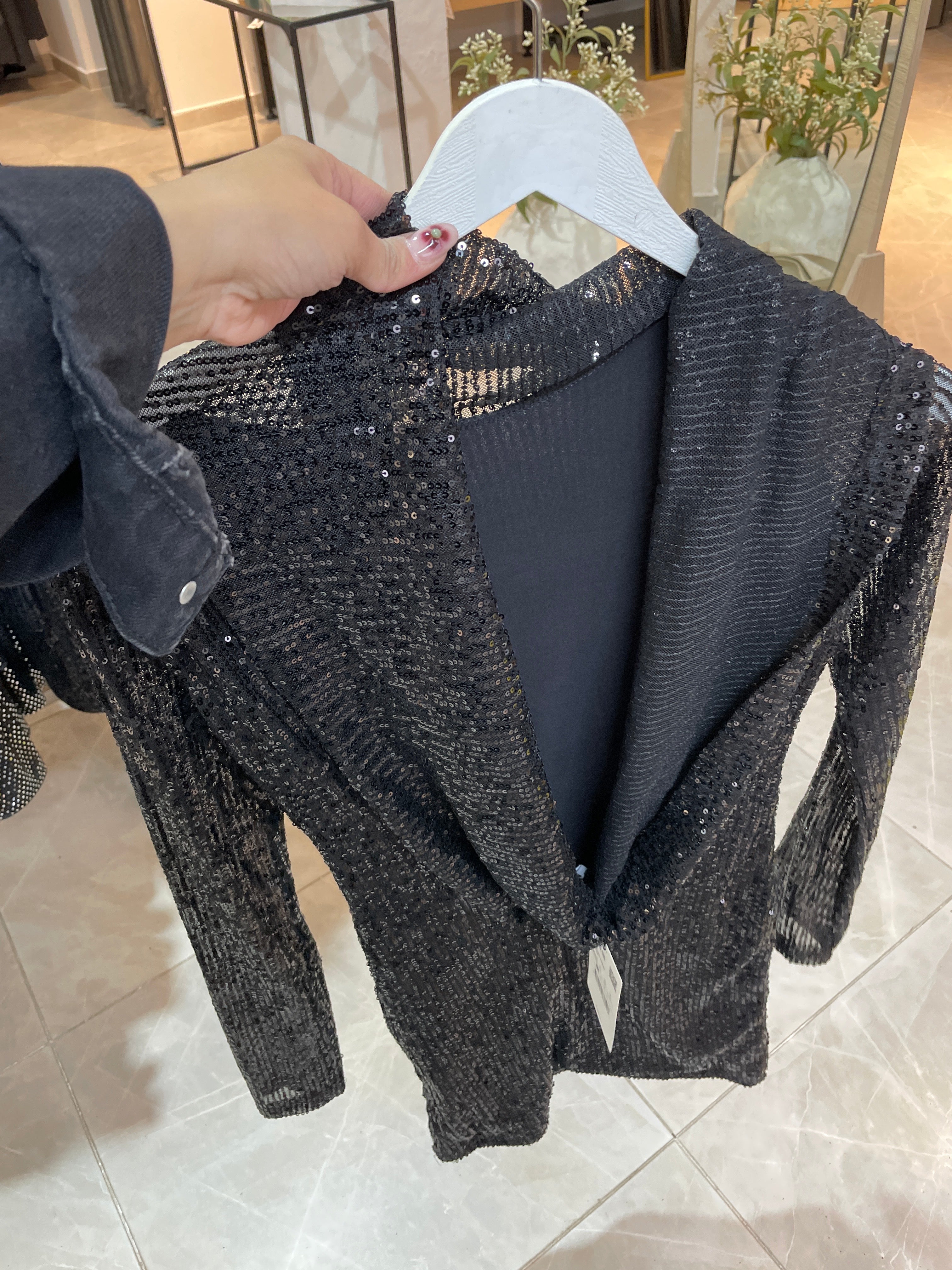 Işıltılı Sırtı Açık Elbise