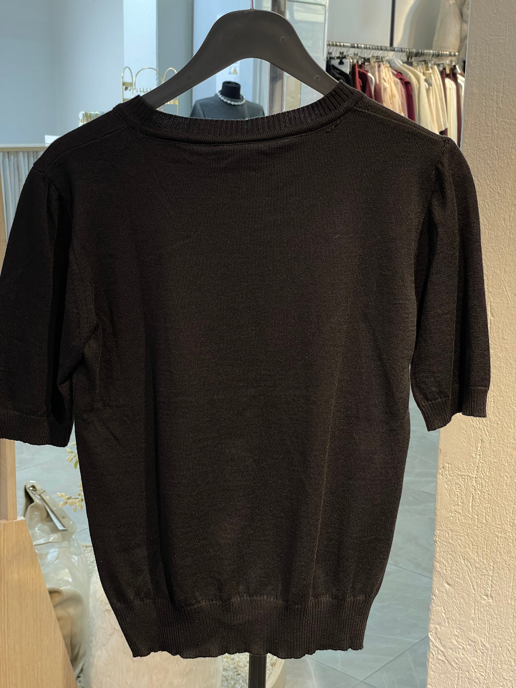 Marka Taş Detay Triko T-Shirt