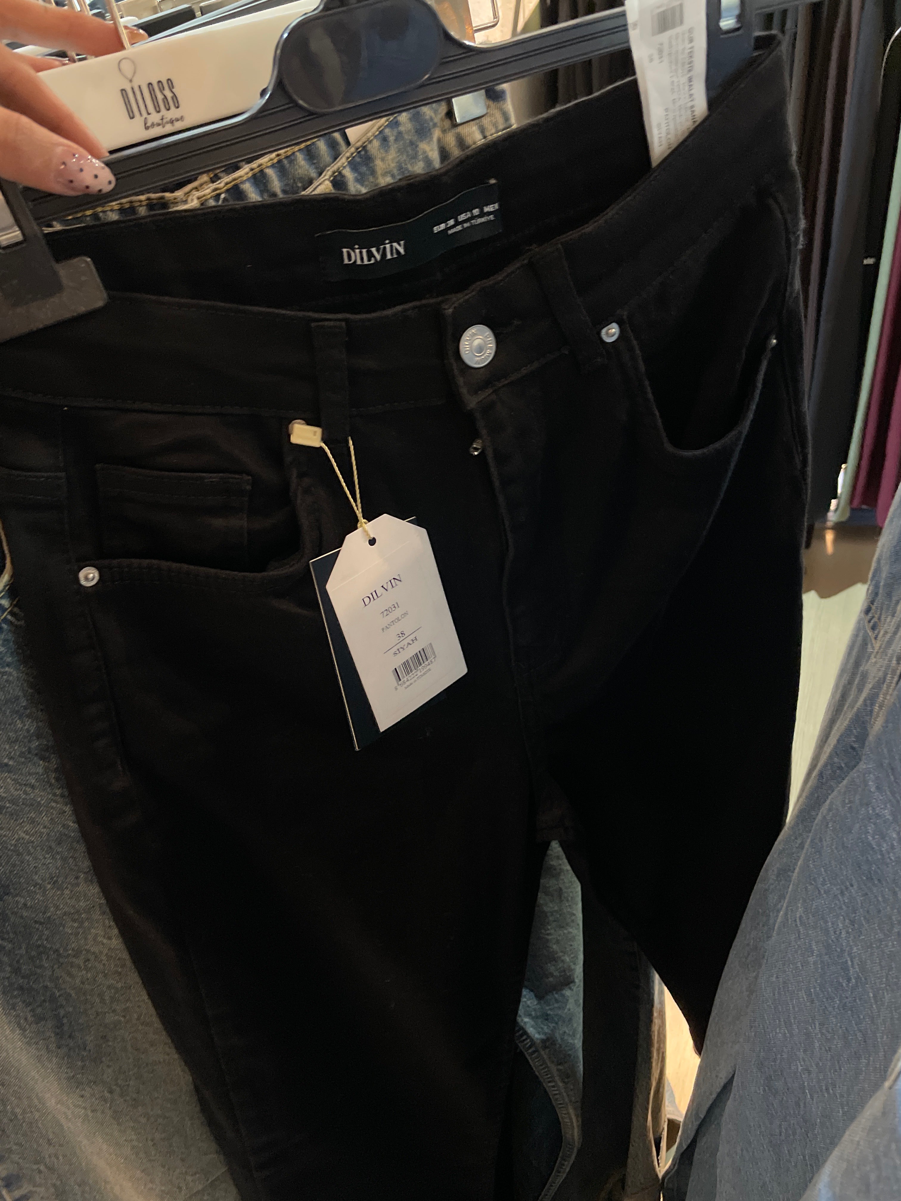 DLVN Siyah Dar Paça Pantolon