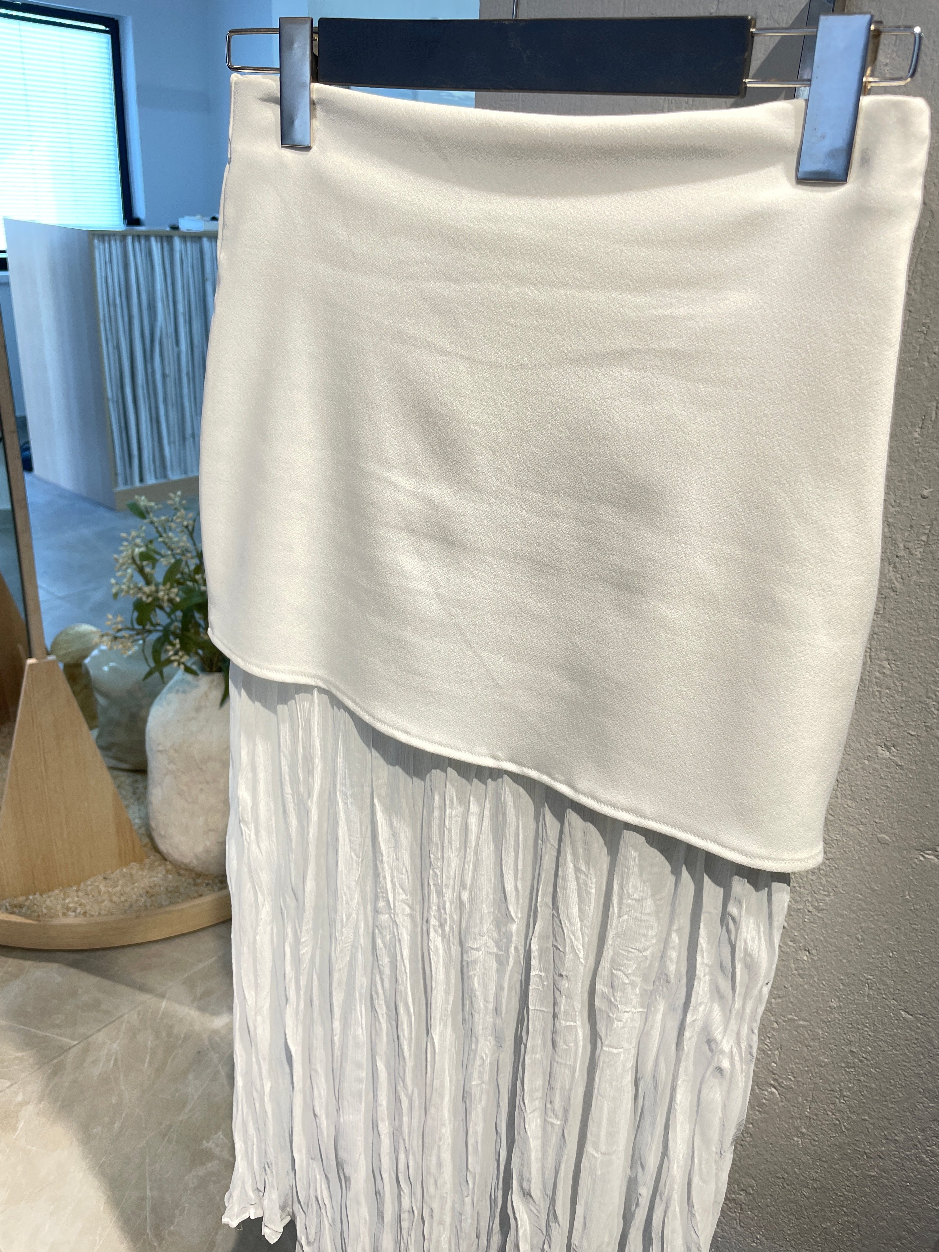 Düz Tül Detaylı Etek