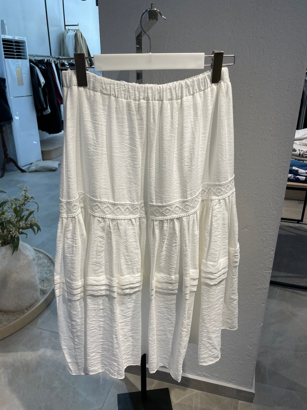 Dantel Detaylı Uzun Etek