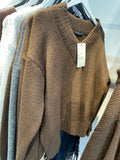 Dantel Detaylı V Yaka Kazak