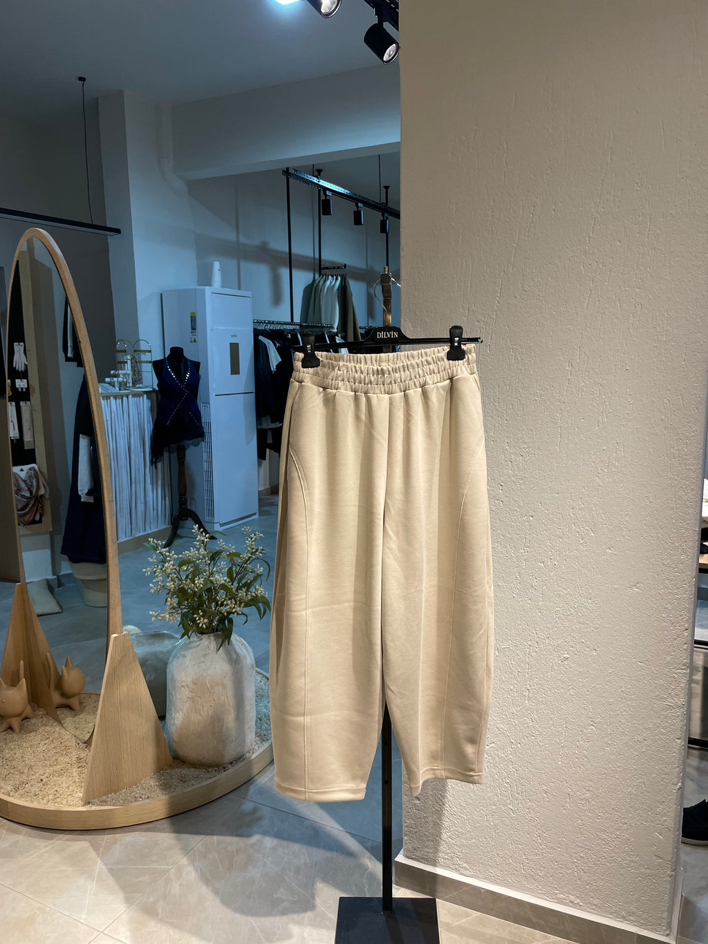 Bej Uzun Kollu Eşofman Takımı