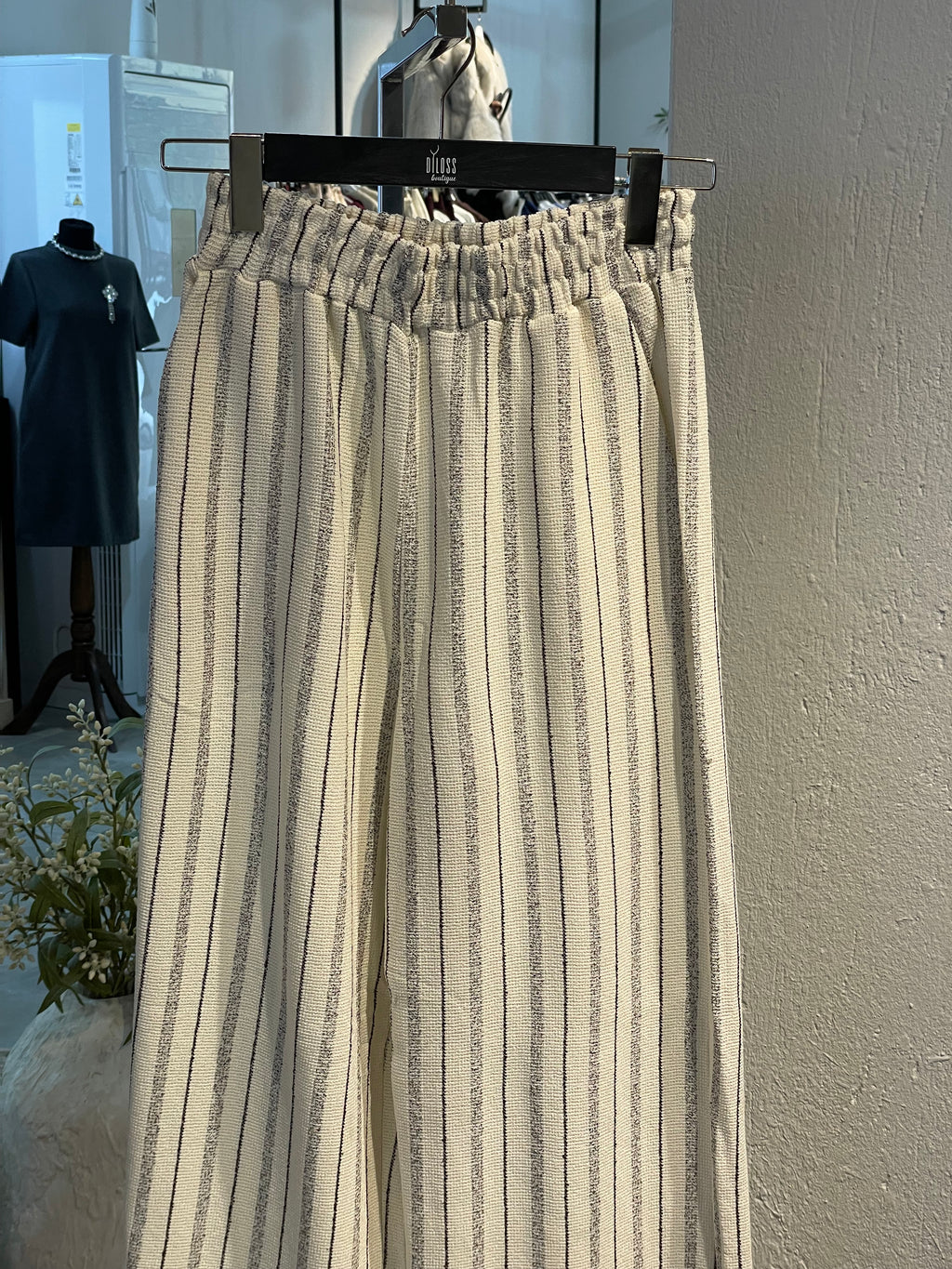 Taş Rengi Çizgili Dokuma Kumaş Alt-Üst Takım