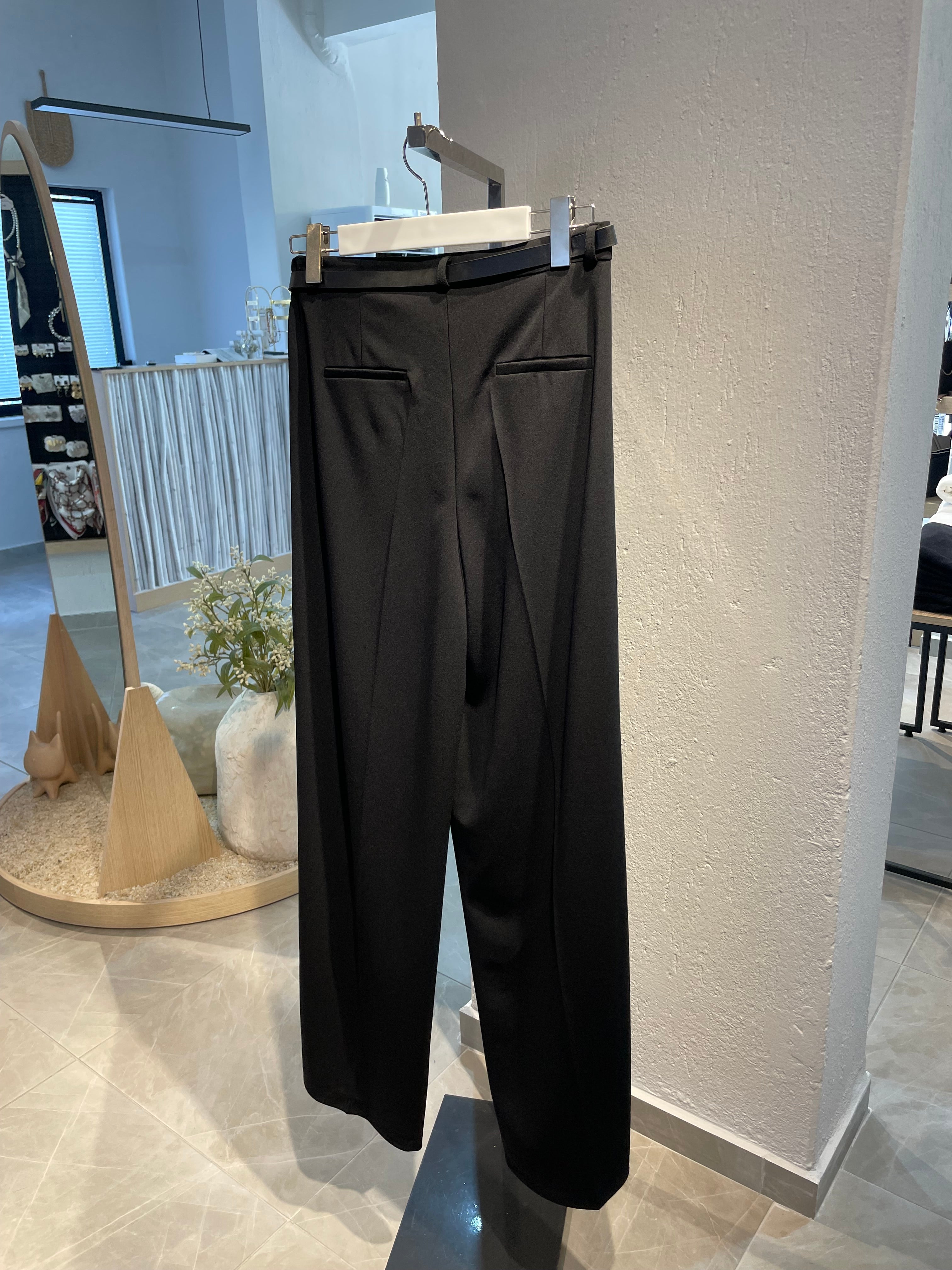 Gold Detay Kemerli Siyah Palazzo