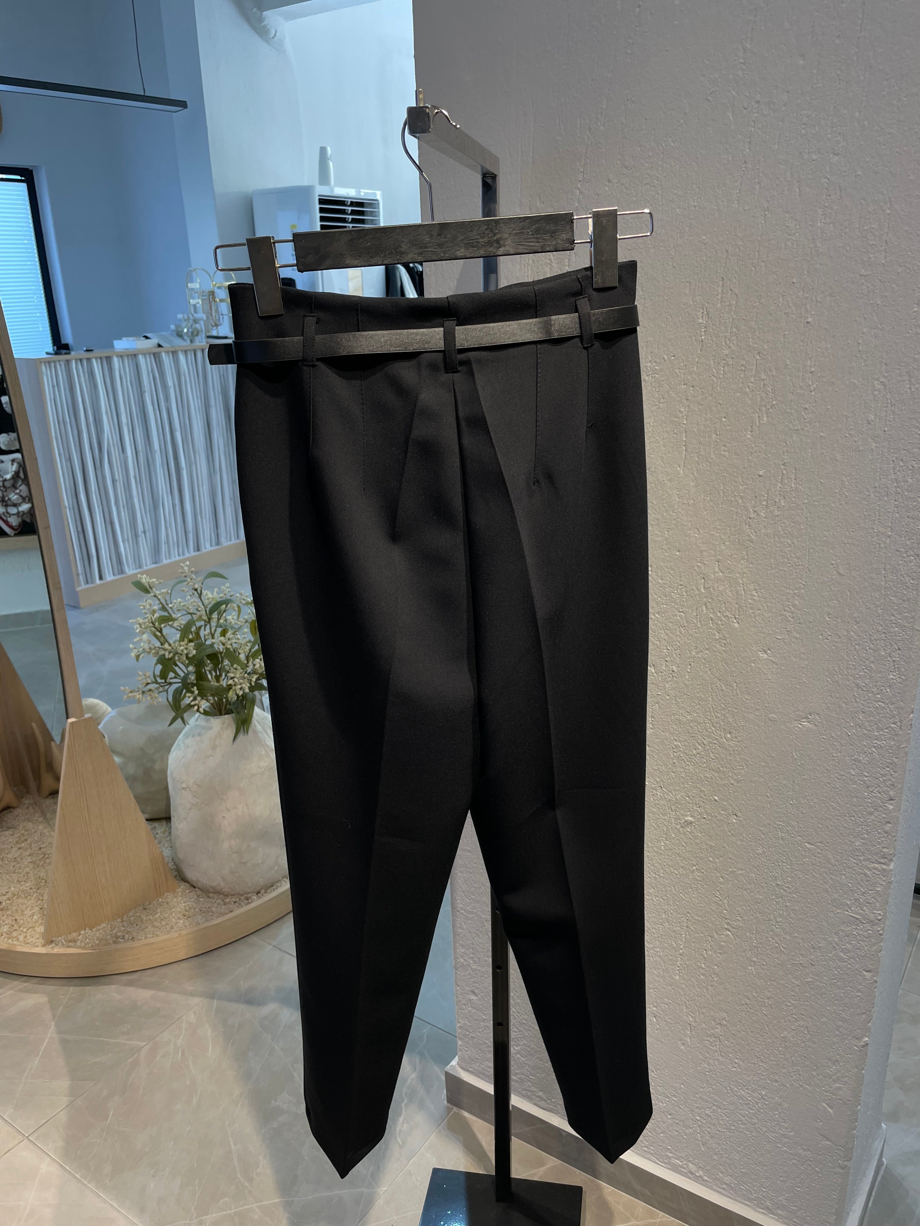 Kemerli Havuç Pantalon