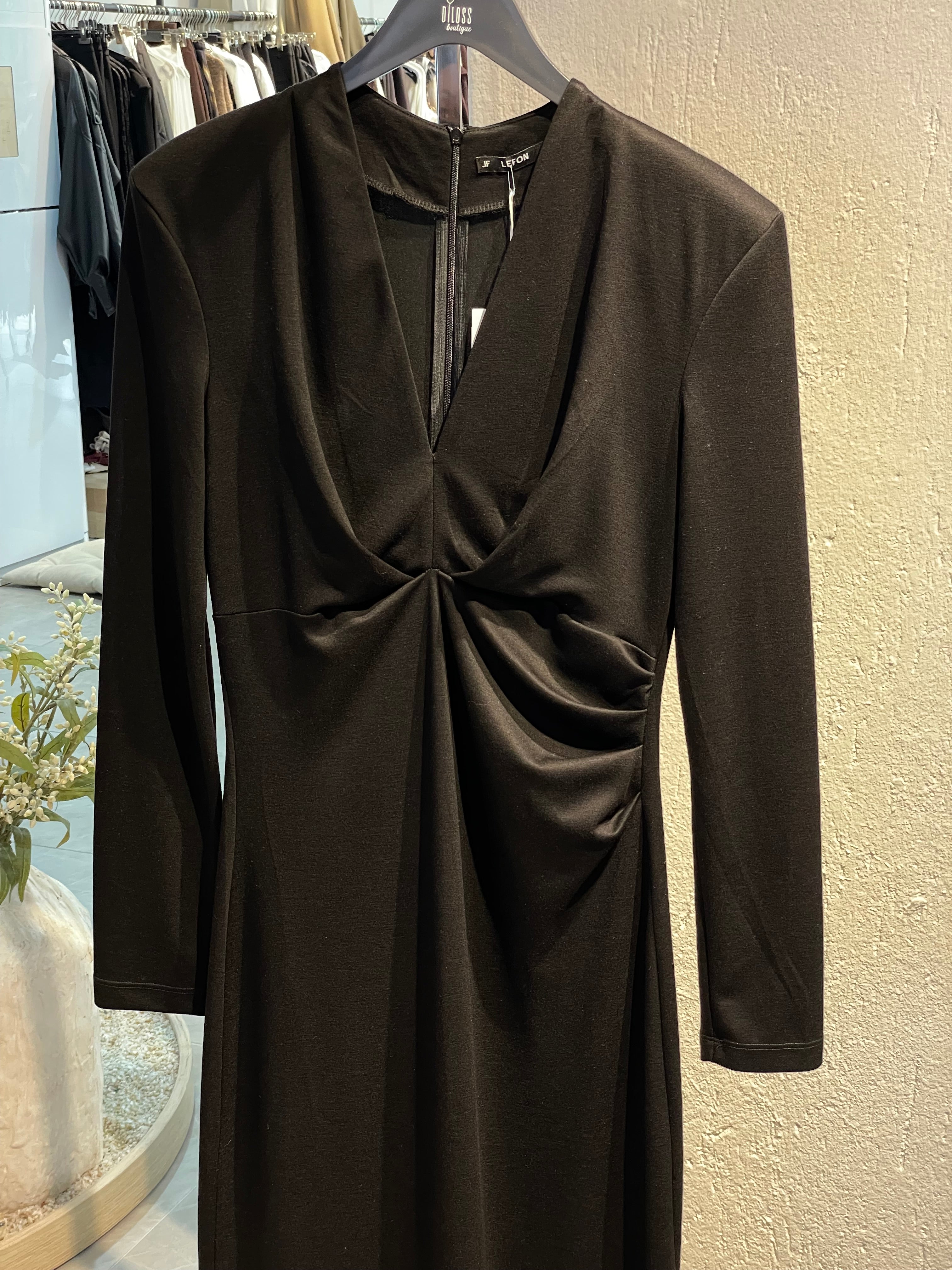 Önden Büzgülü Uzun Davet Elbisesi