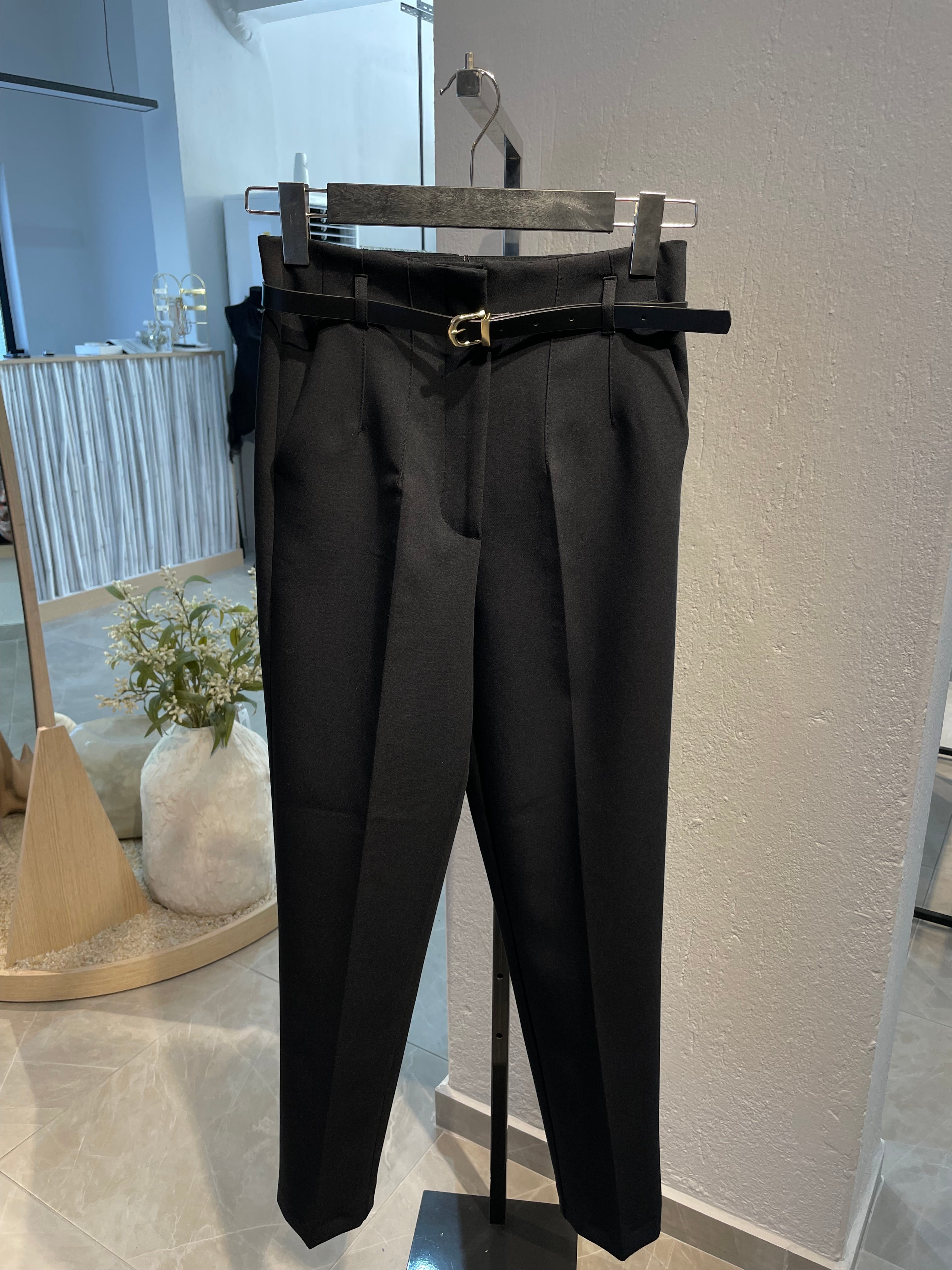 Kemerli Havuç Pantalon