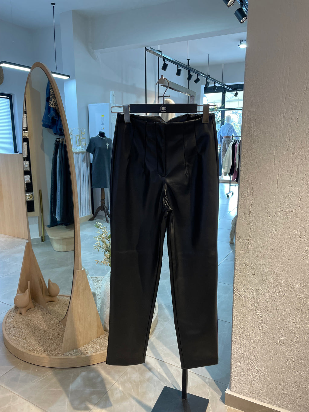 Deri Havuç Kesim Pantolon